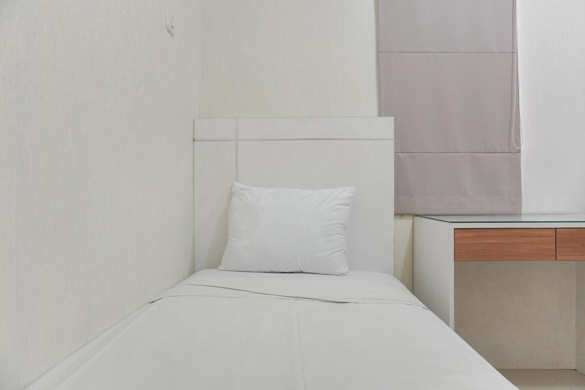 Elegant And Comfy 2br Above Mall At Bassura By Travelio Apartment *
