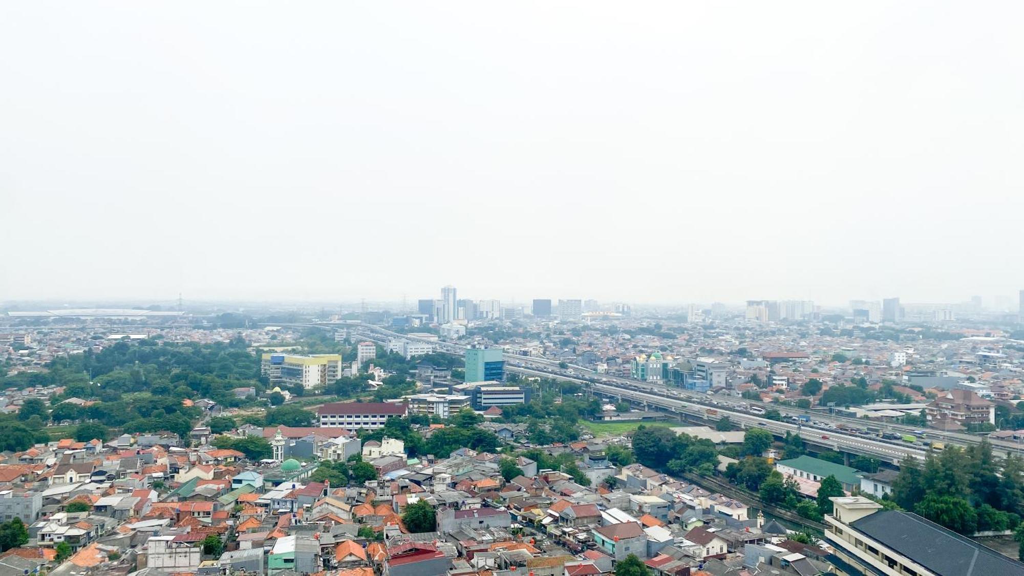 Apartment Elegant And Comfy 2br Above Mall At Bassura By Travelio *