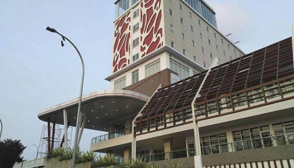 Kartika One - Hotel 3*