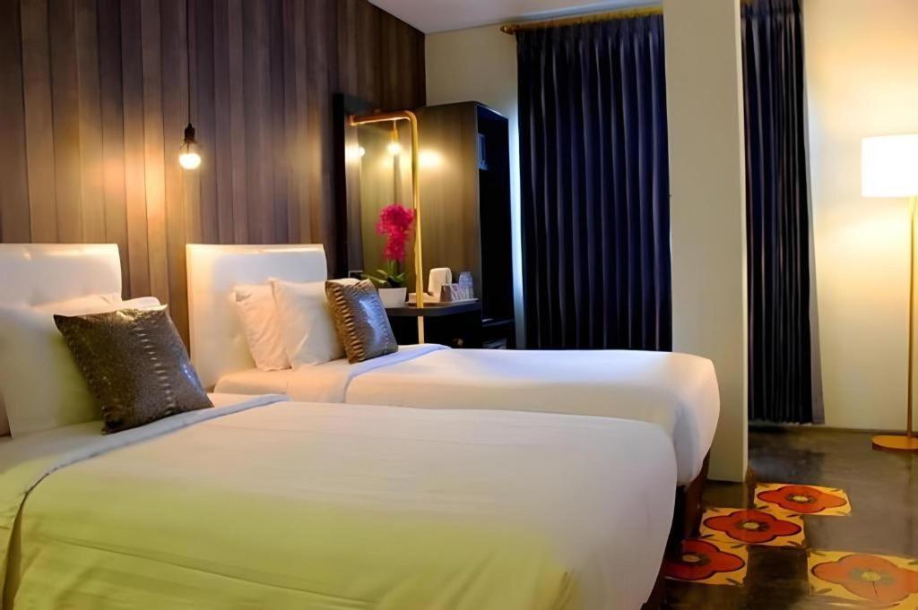 Couleur Cengkareng Hotel 2*