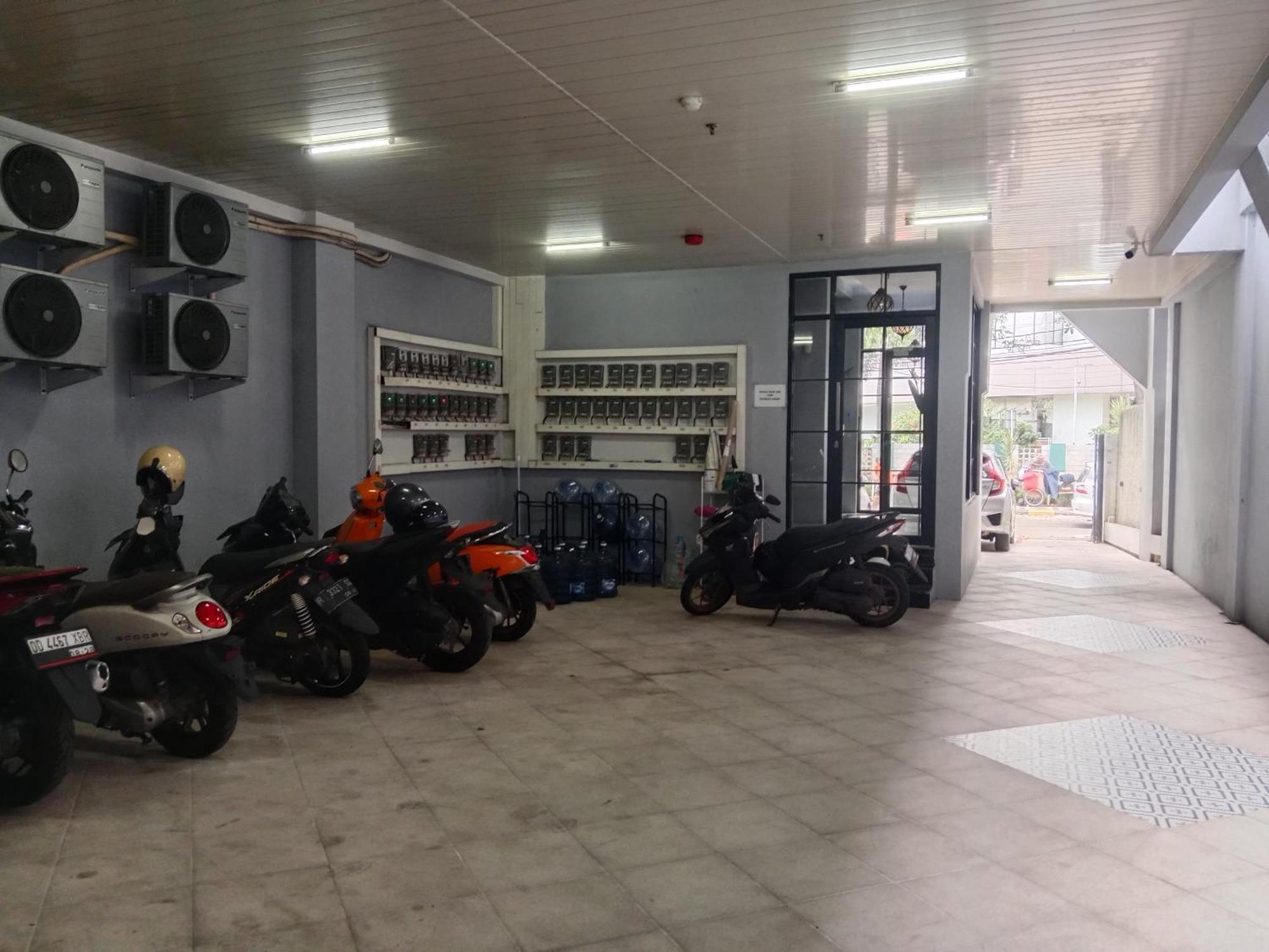 Denz Premiere Salemba Jakarta
