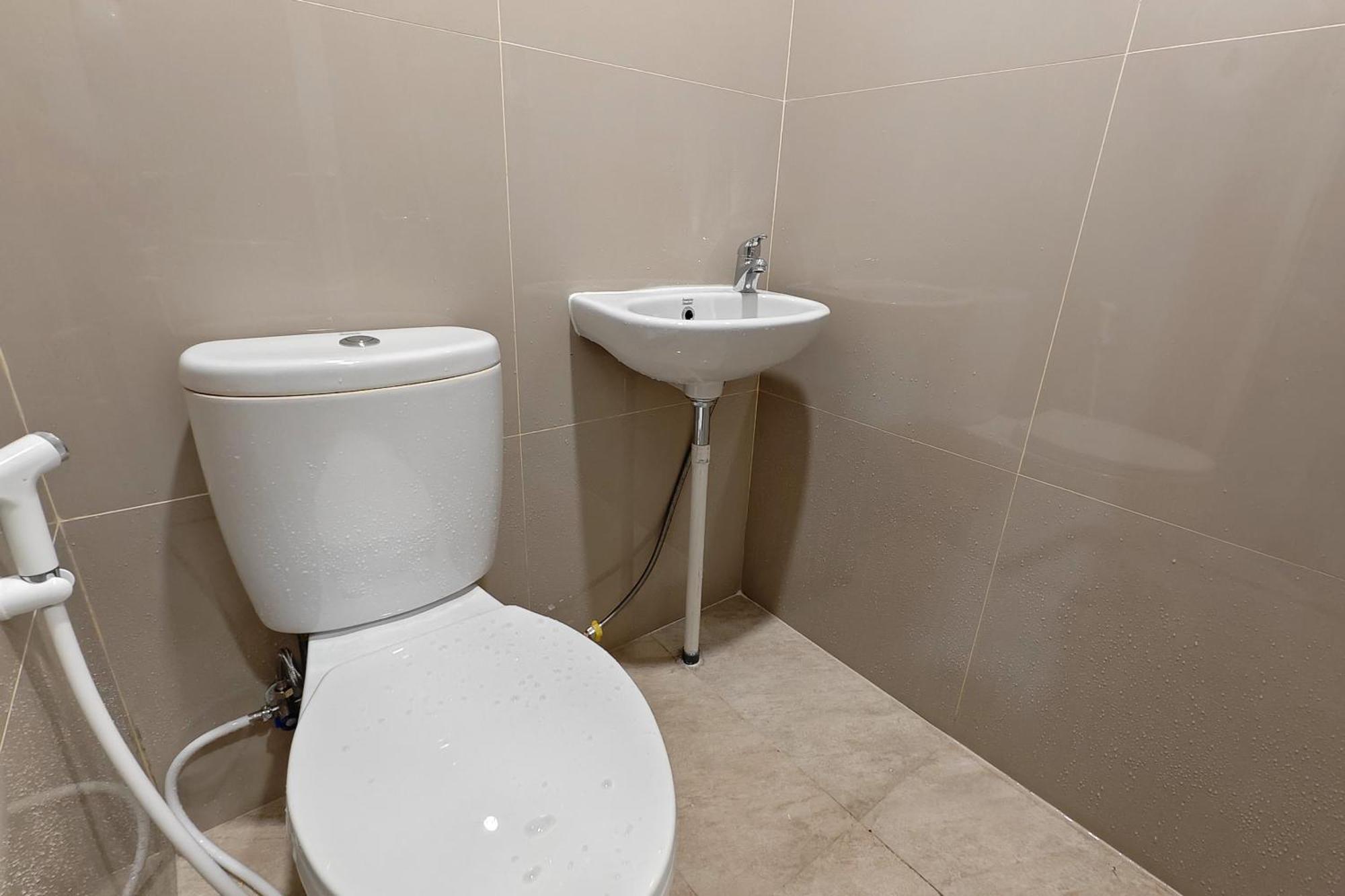 Hotel Urbanview Sunter 3*
