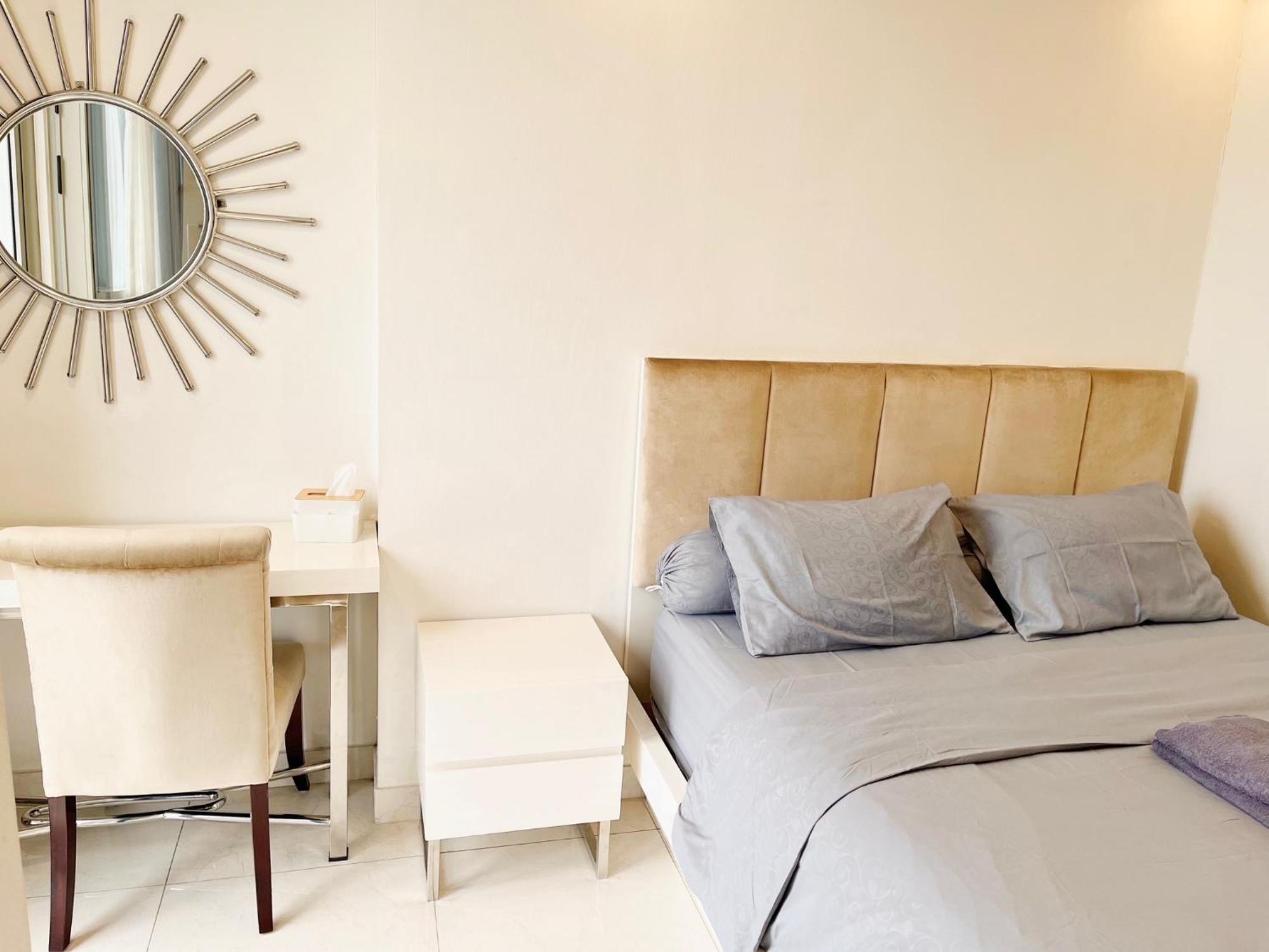 Gold Coast Sea View By Rentrooms Jakarta