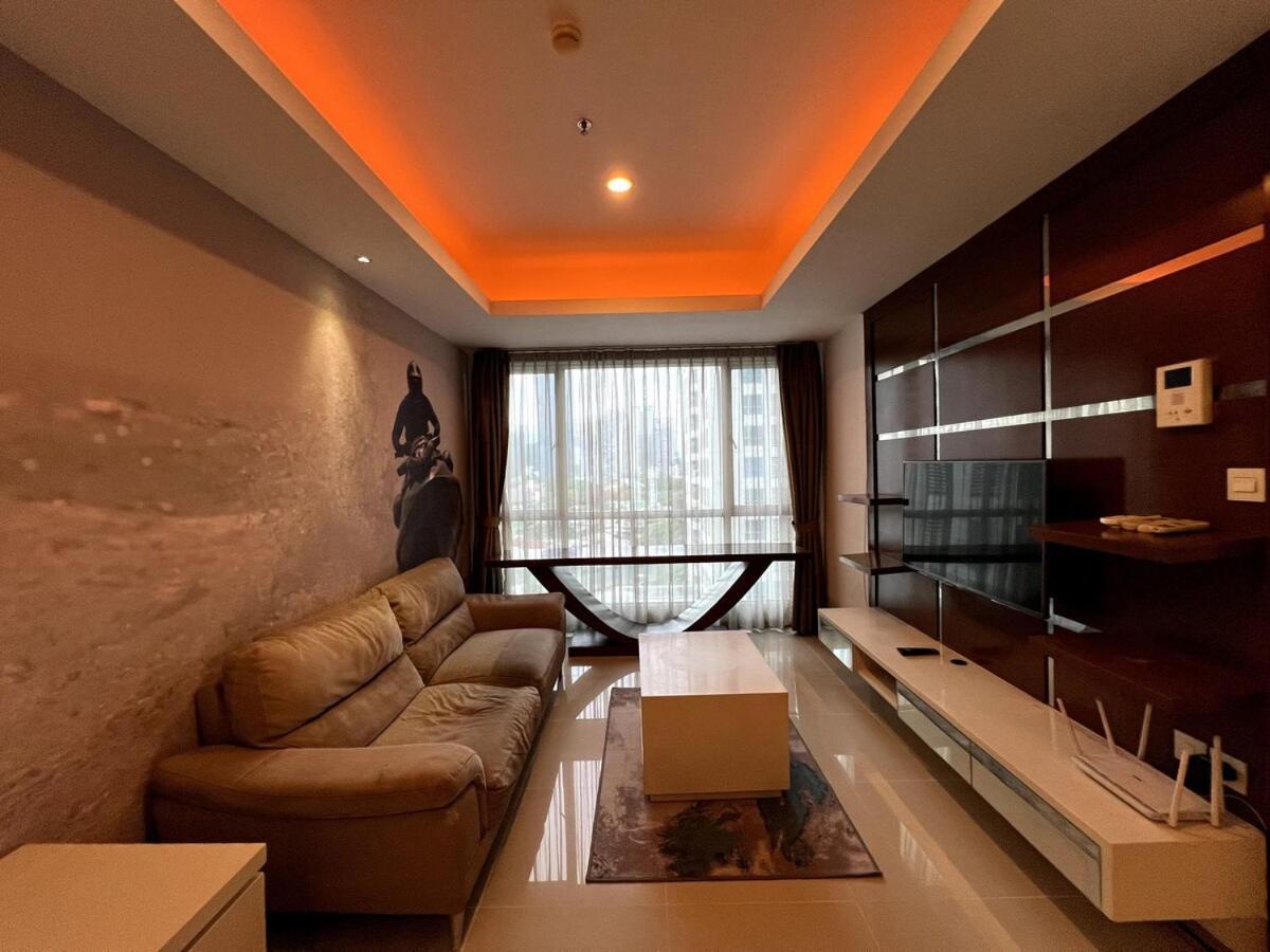 2 Bed Casa Grande Mall Kota Kasablanka - Travelibu