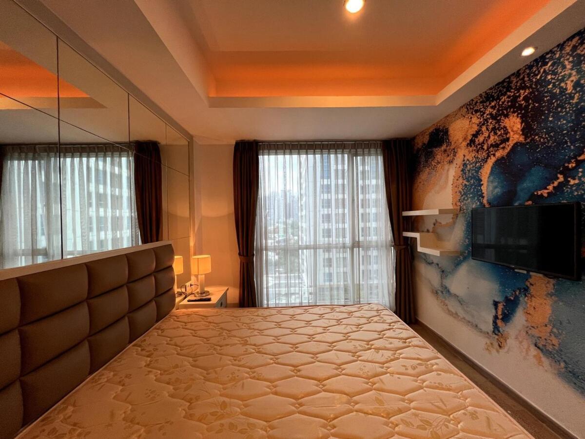 2 Bed Casa Grande Mall Kota Kasablanka - Travelibu *