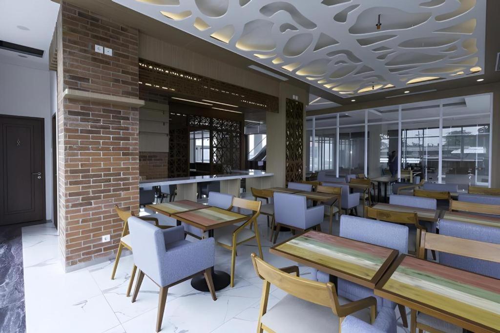 Kartika One - 3* Jakarta
