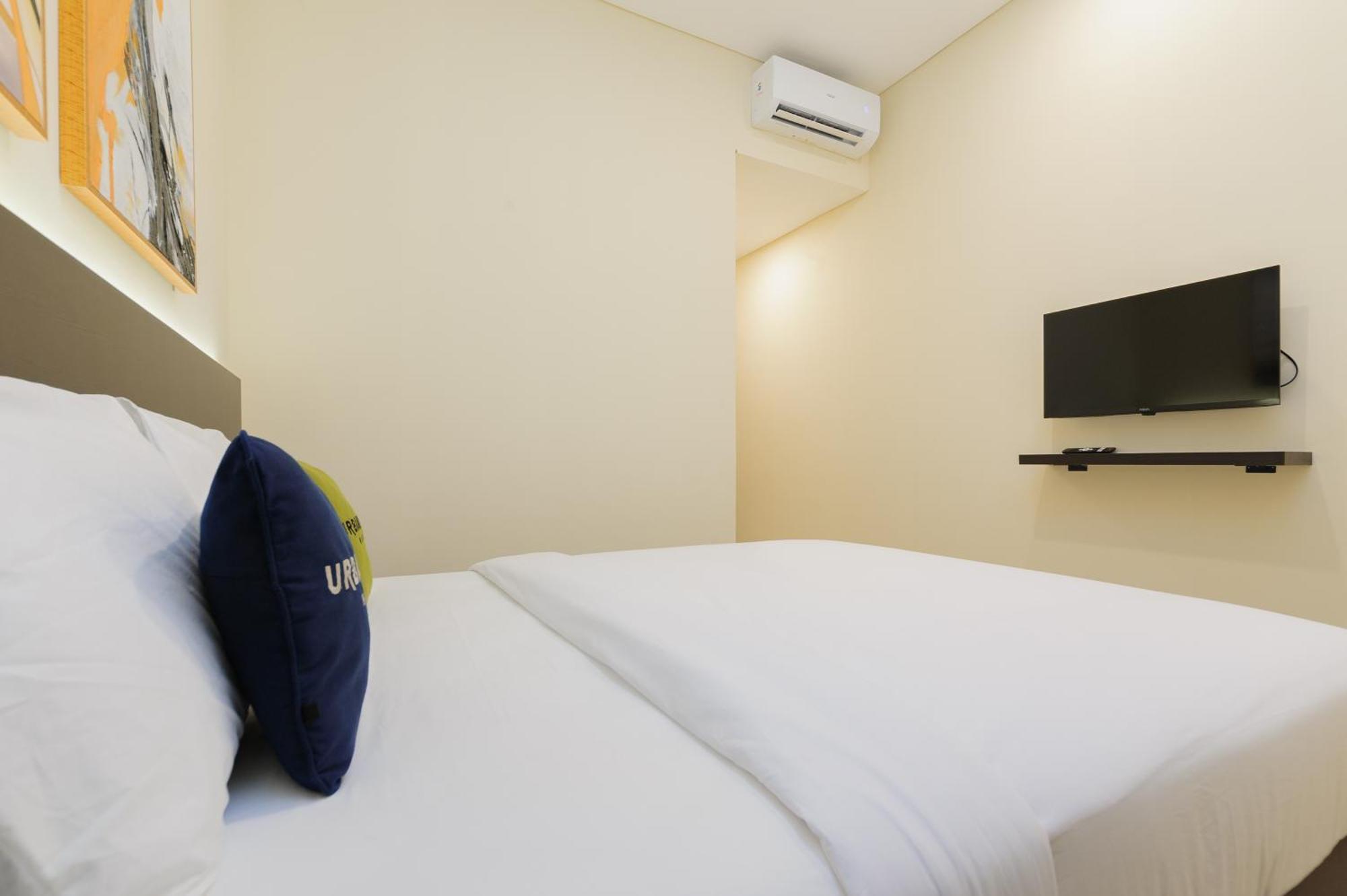 Hotel Urbanview Vineyard Cengkareng