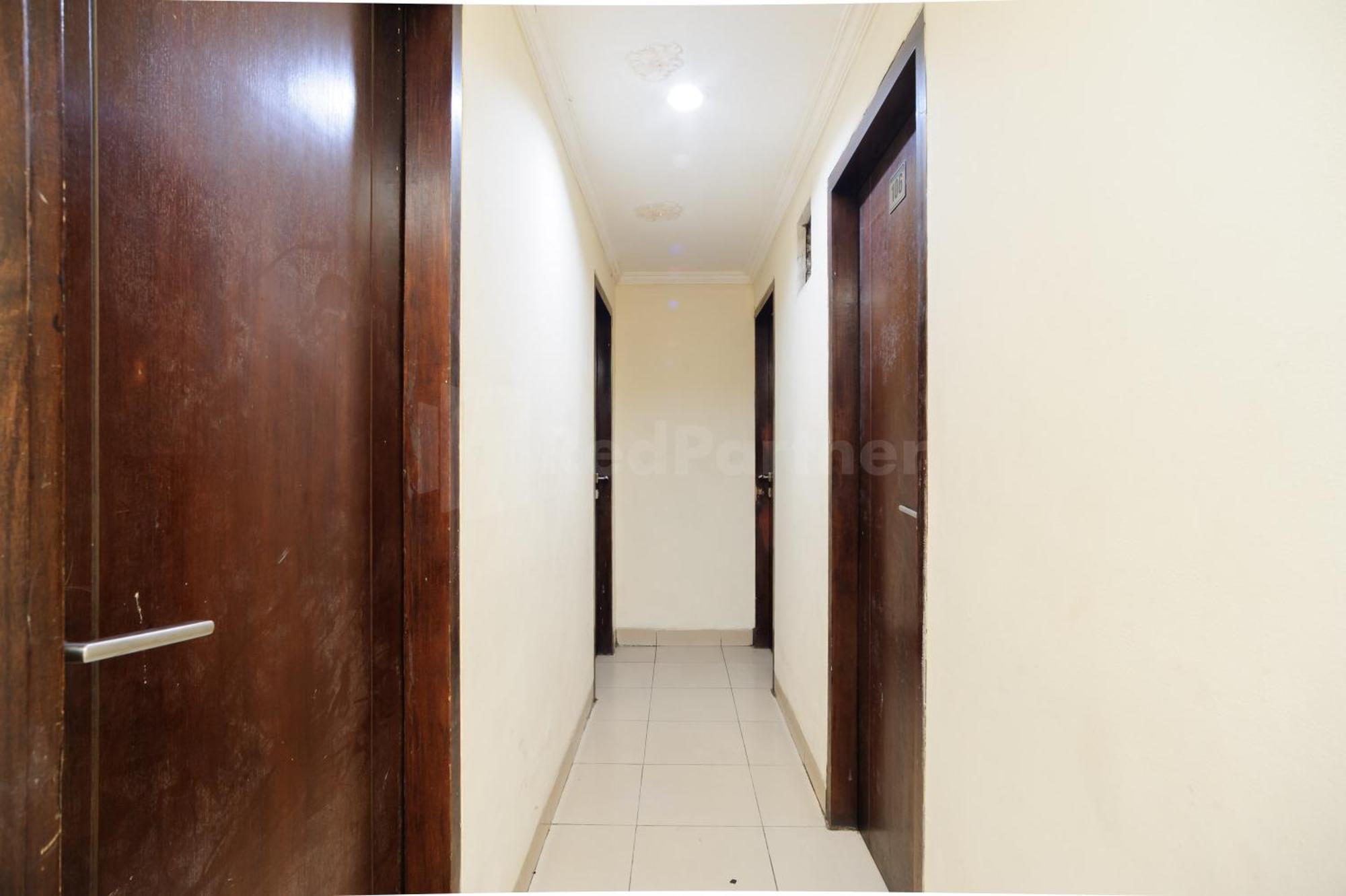 Hotel Ariane Redpartner 2*