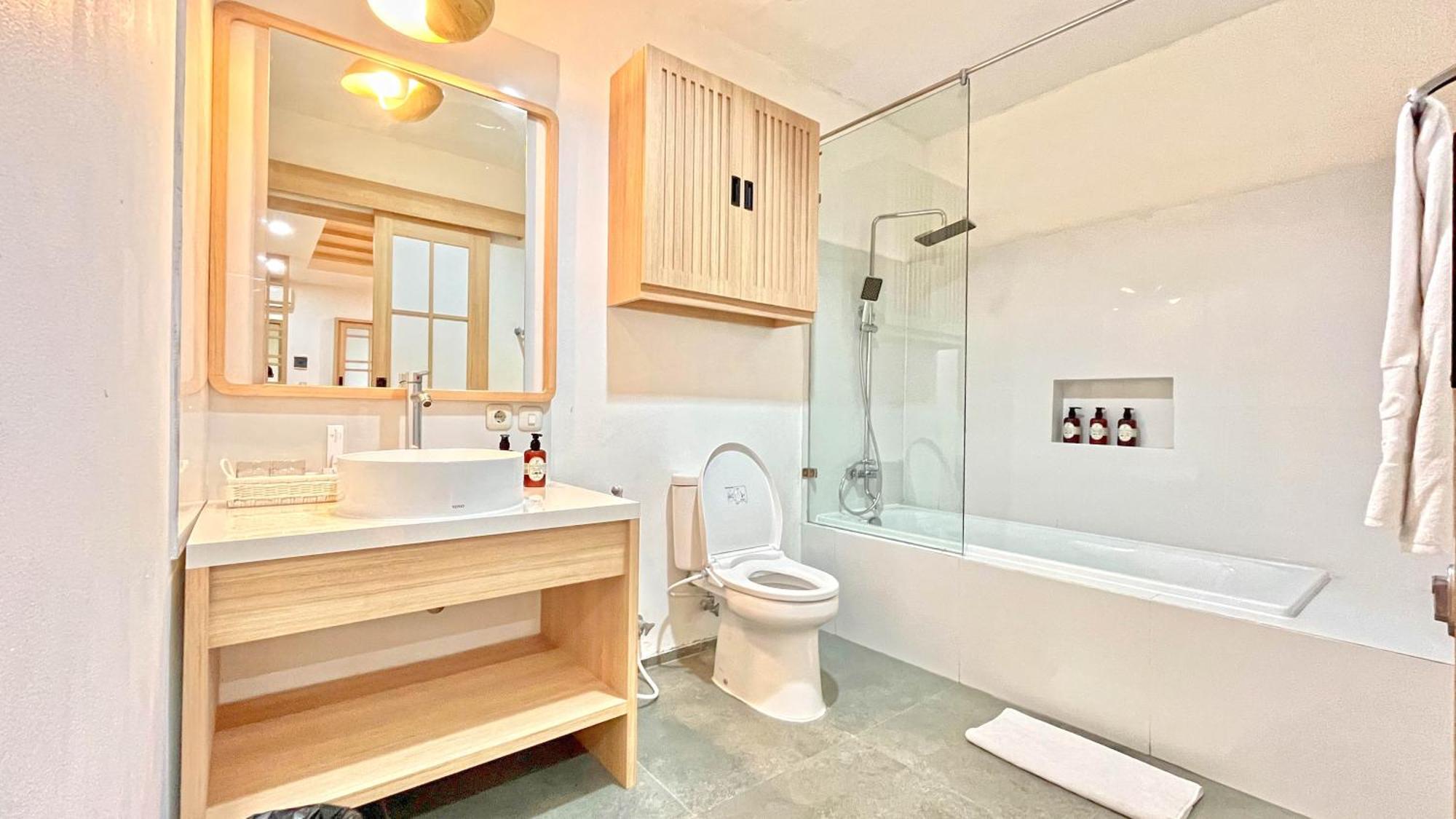 Jambuluwuk Blok M Guest house Jakarta