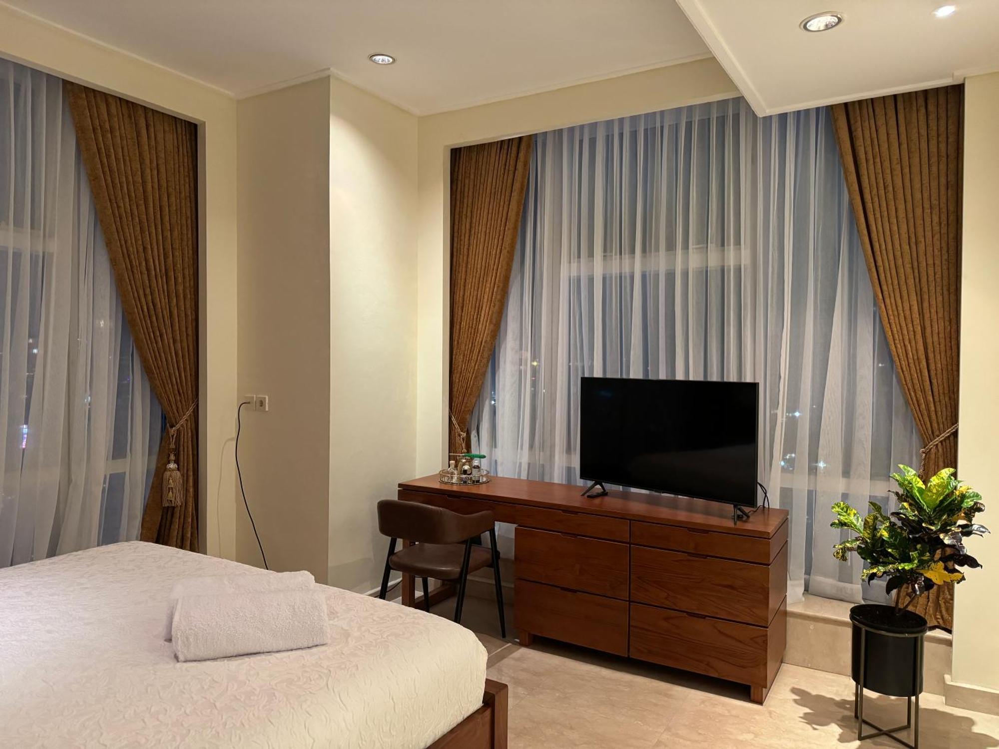 Apartment Two Bedrooms, Two Bathrooms, Fully Furnished, Executive Jakarta