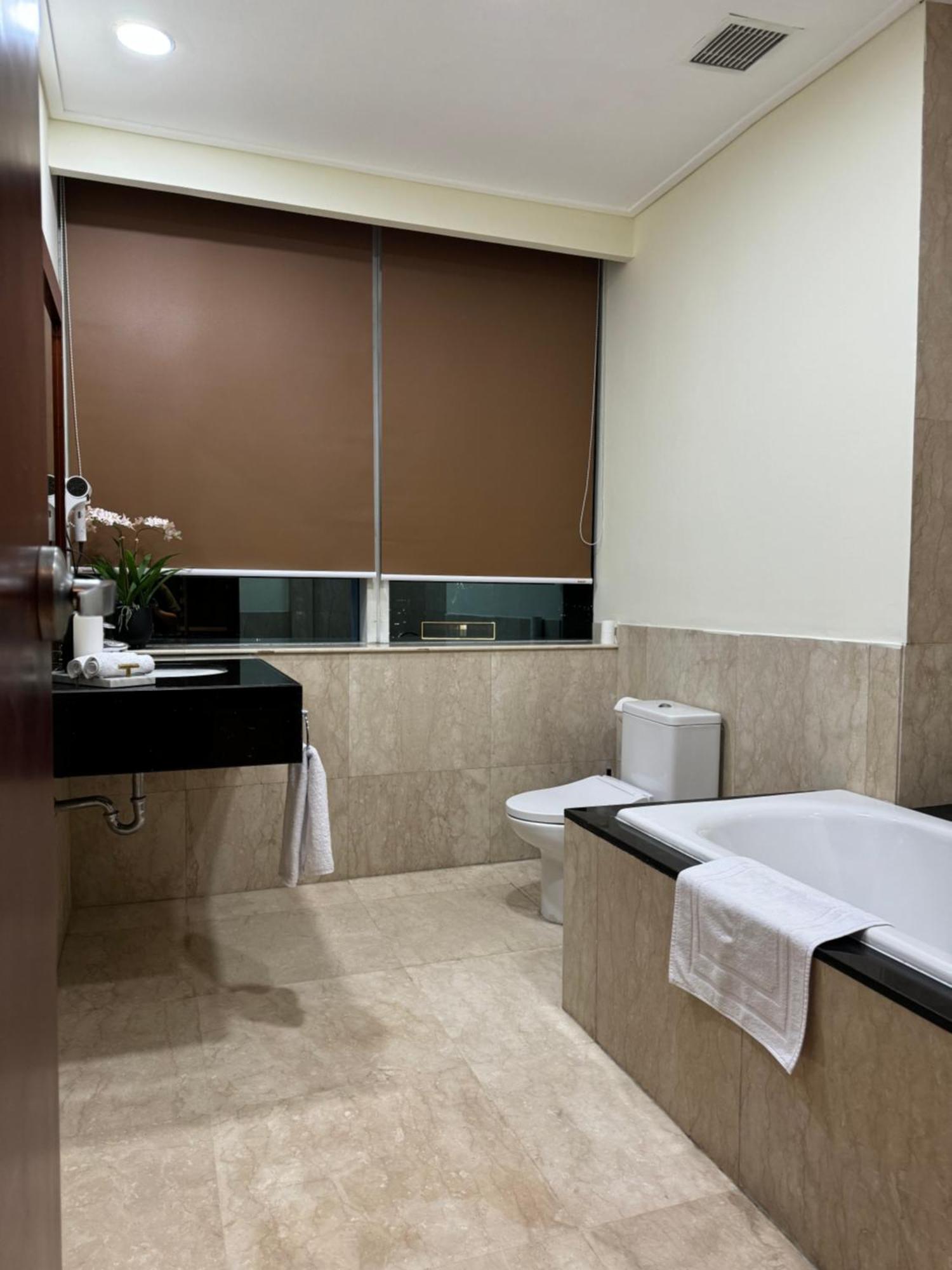 Two Bedrooms, Two Bathrooms, Fully Furnished, Executive * Jakarta