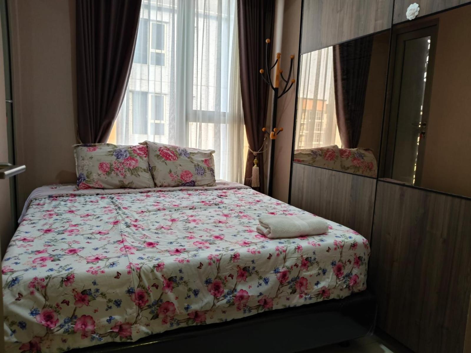 Apartment Comfort And Luxury Private At Goldcoast Pik Jakarta