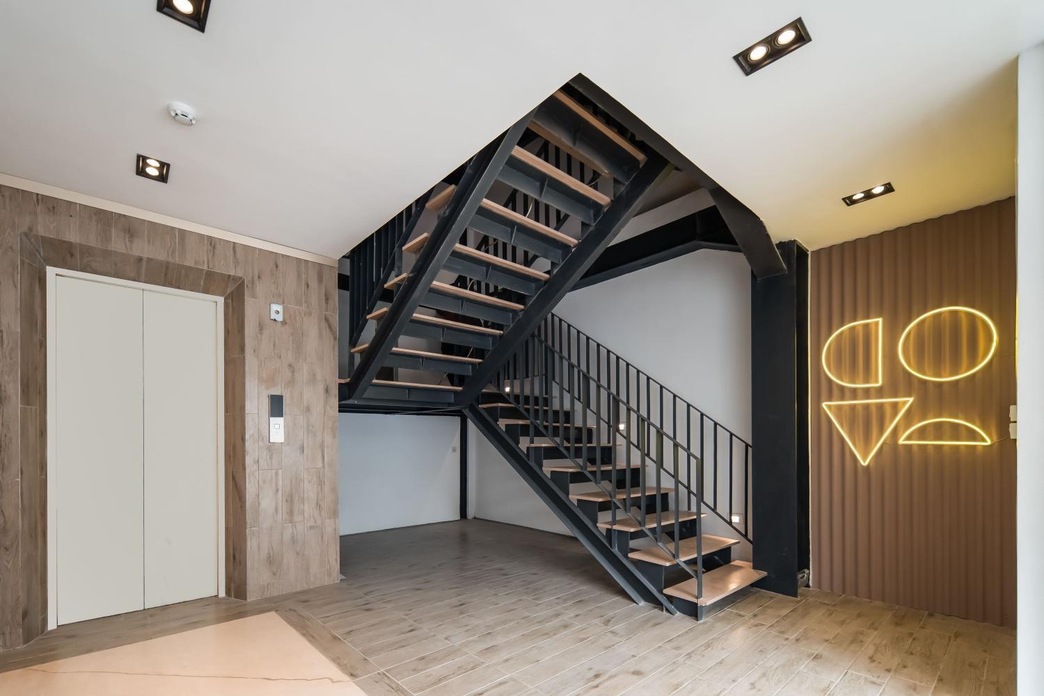 Cove Art Living Aparthotel 3*
