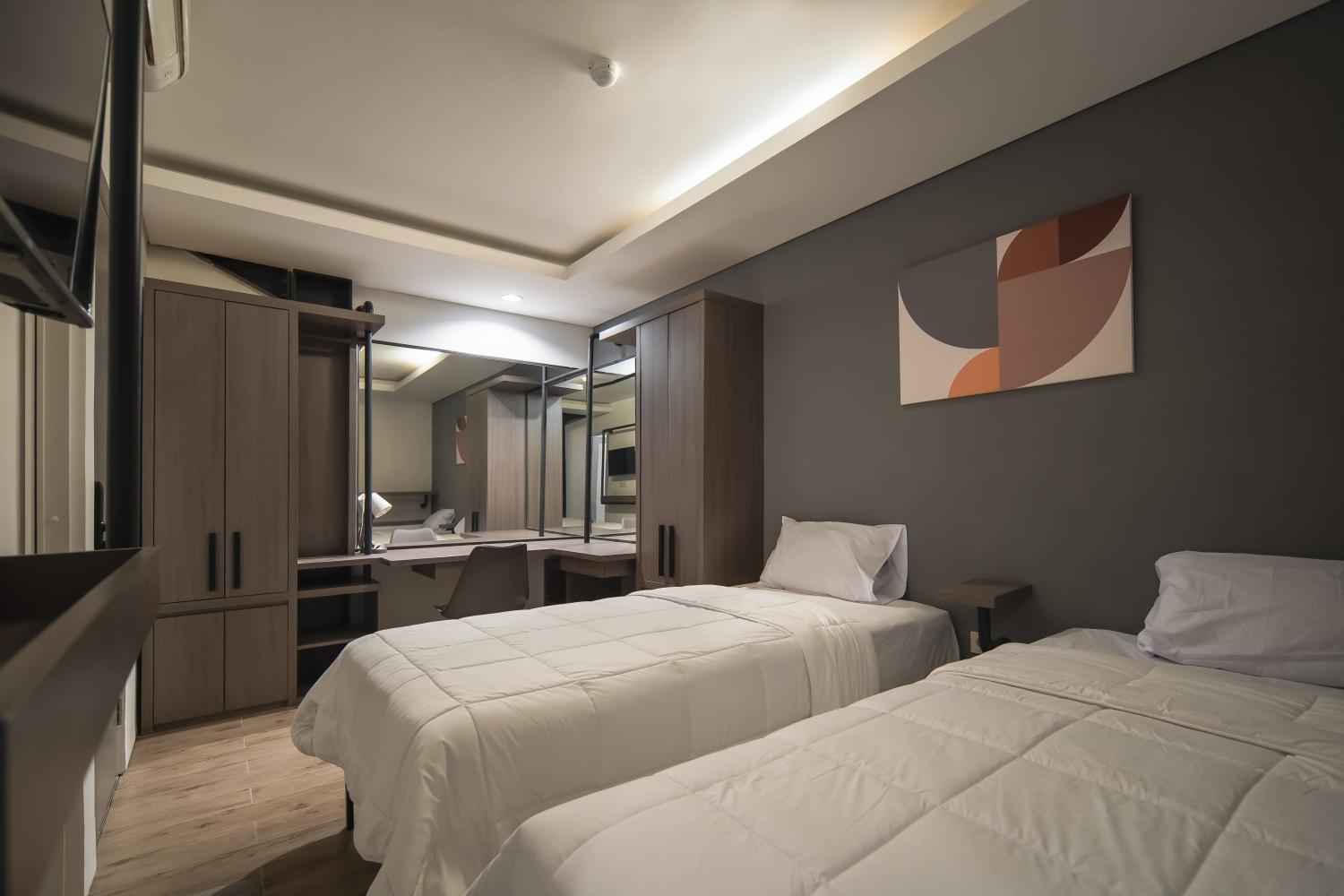 Aparthotel Cove Art Living 3*