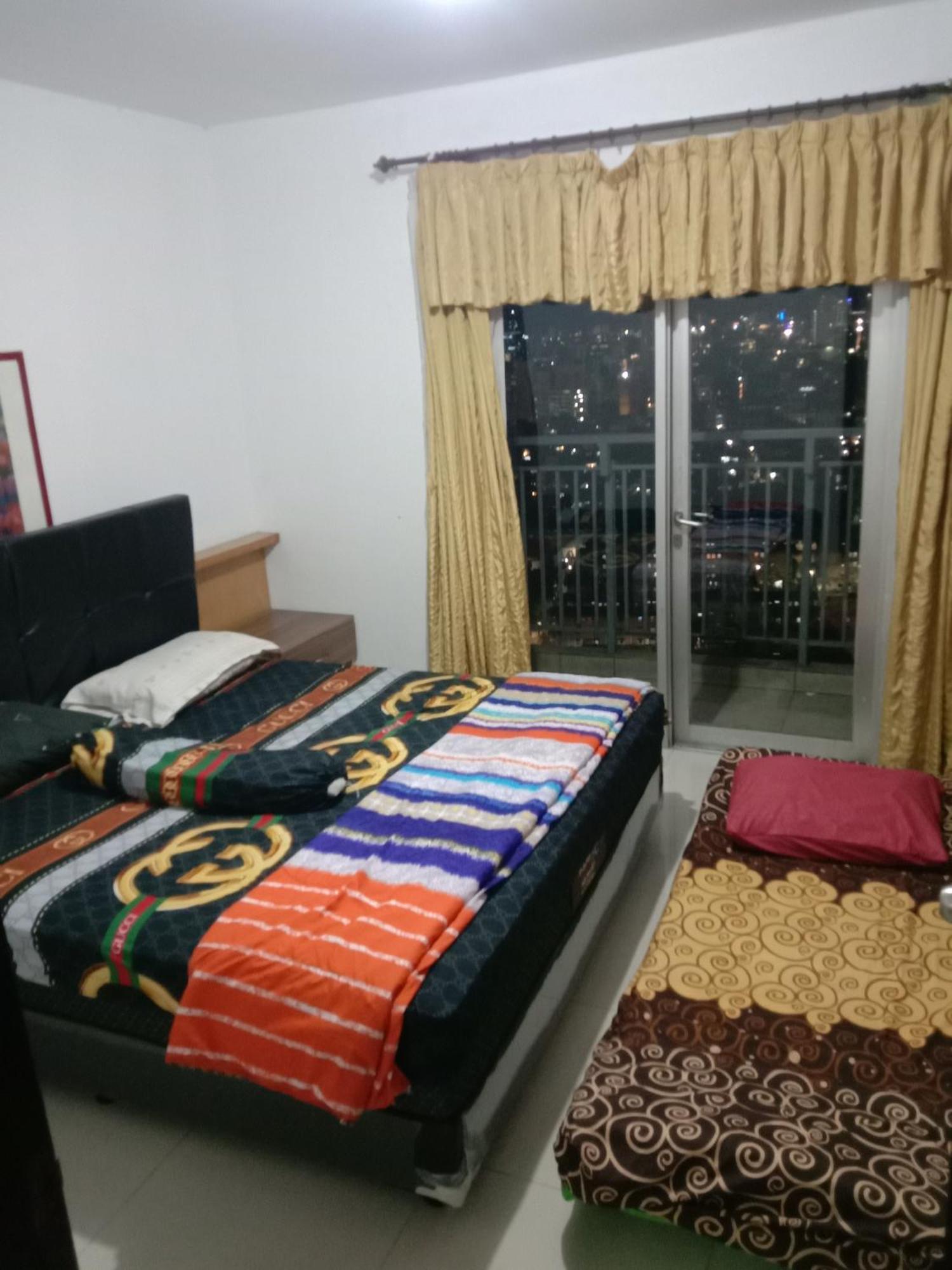 Apartemen Thamrin City Mall 1 Bedroom Direct To Mall & Free Wifi,Rooftop Pool,Gym,Jacuzzi *