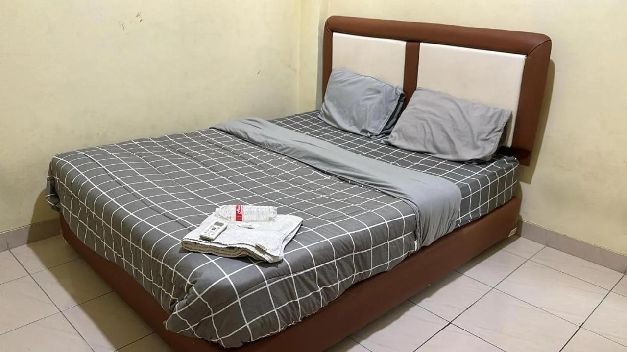 Homestay Aurora Regency *