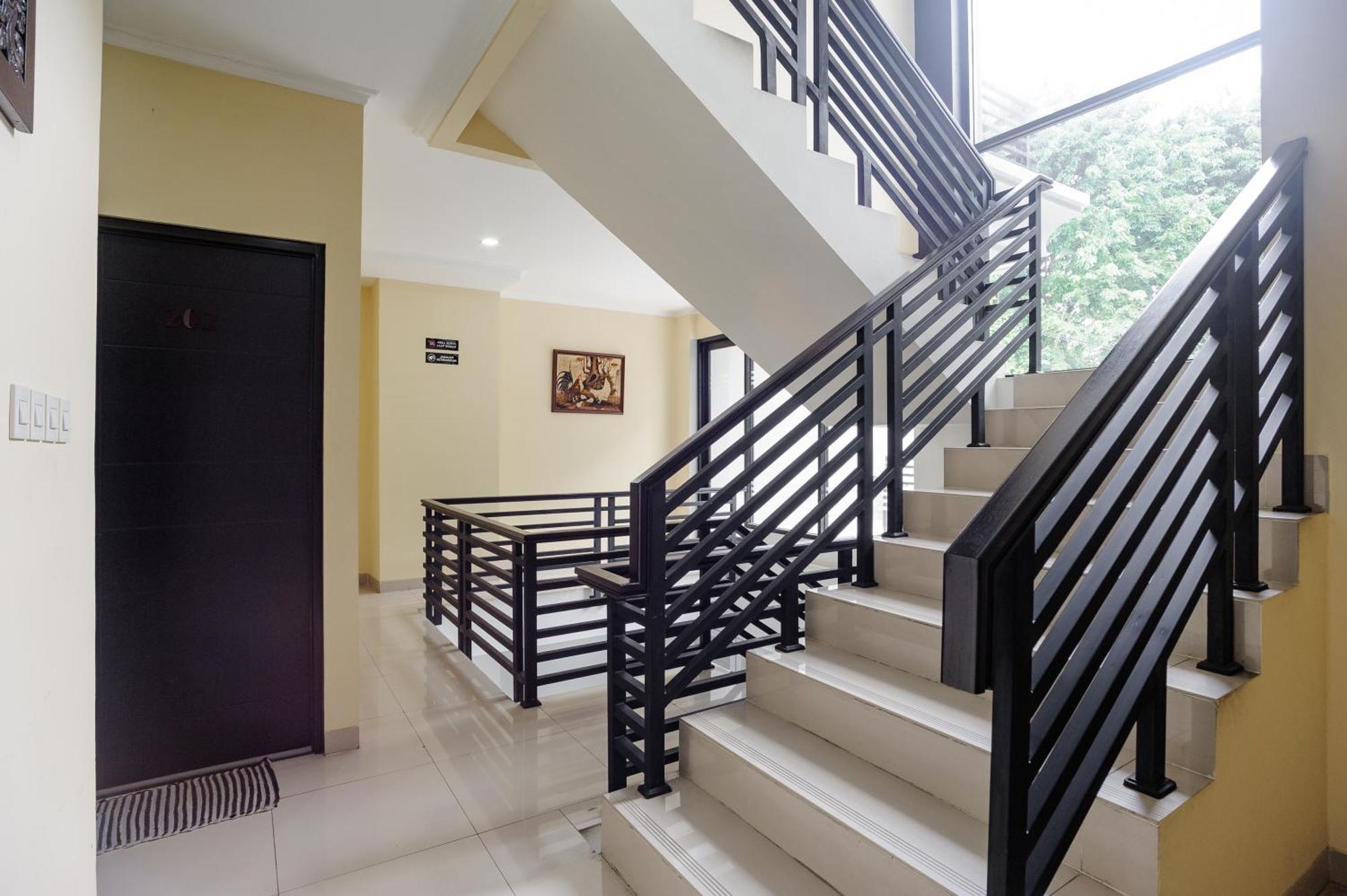 Reddoorz Near International Velodrome 2* Jakarta