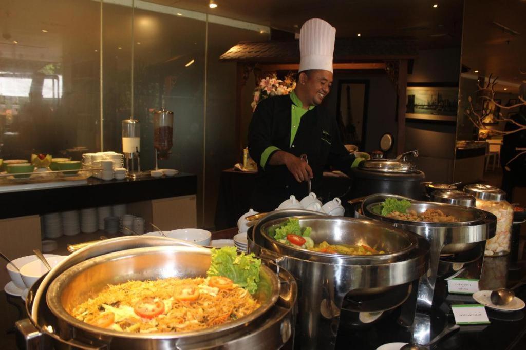Pomelotel Patra Kuningan Hotel