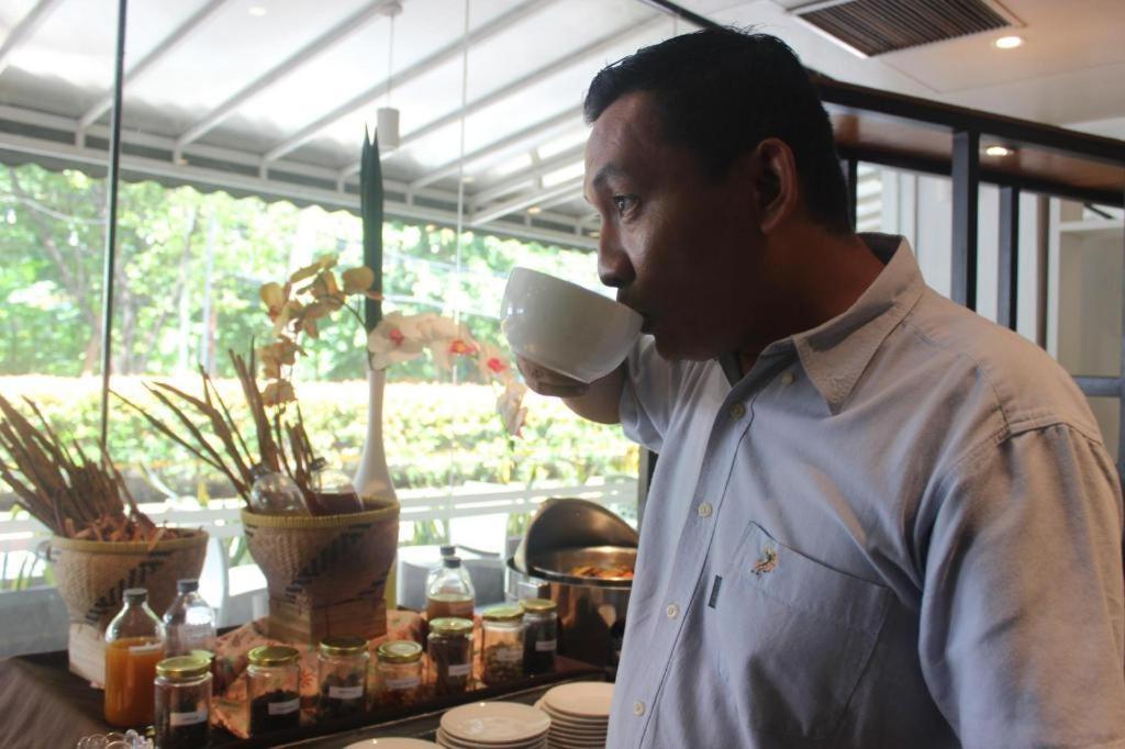 Hotel Pomelotel Patra Kuningan Jakarta