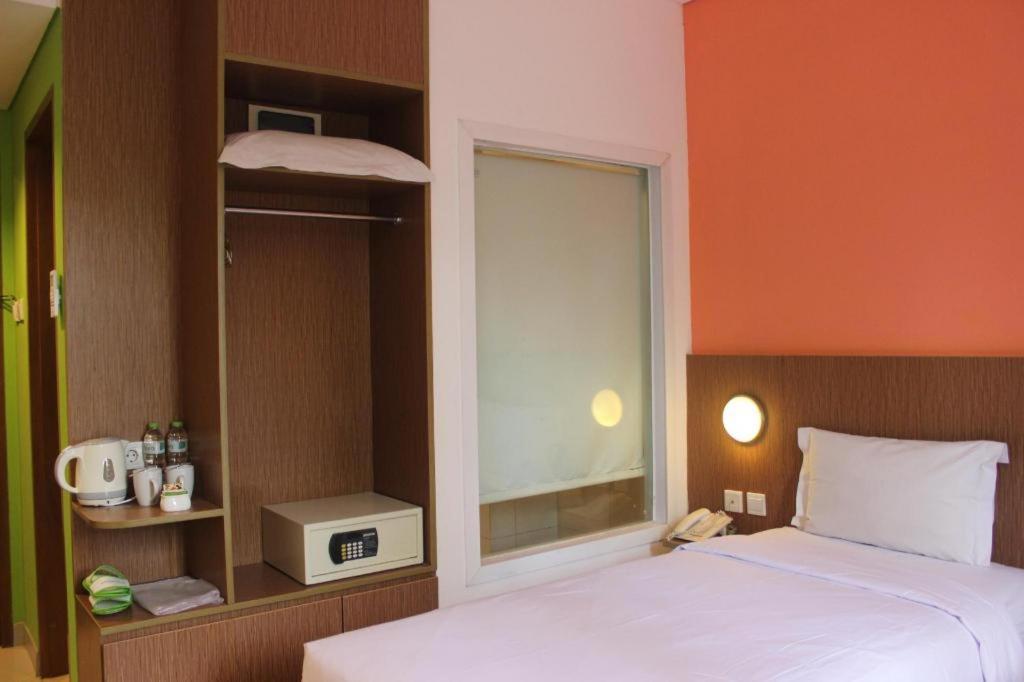 Pomelotel Patra Kuningan Hotel