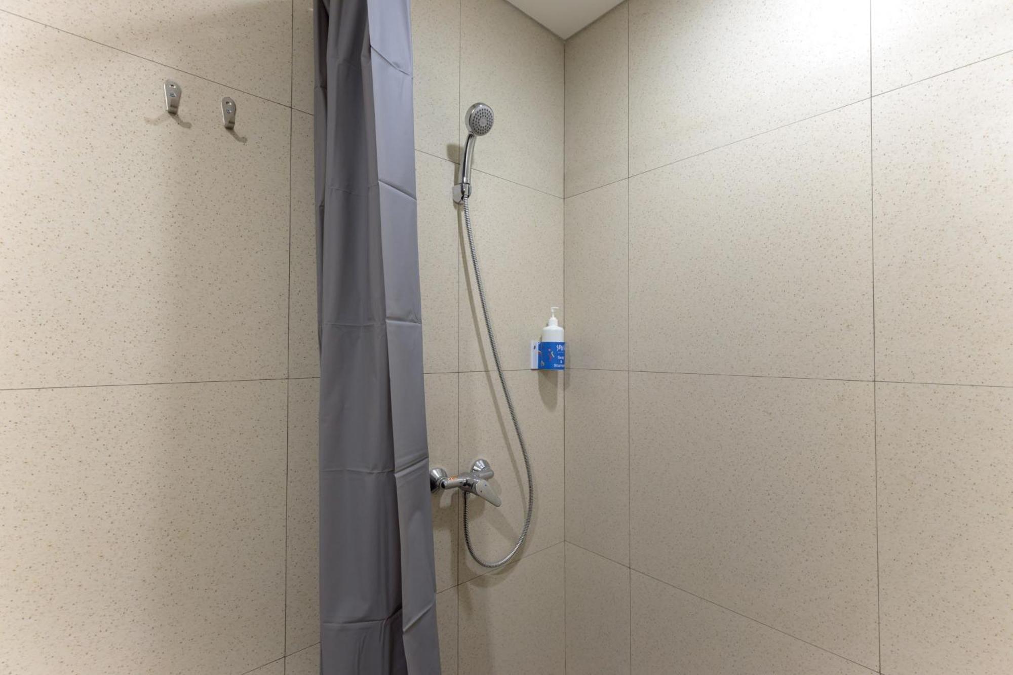 Sans Kelapa Gading Hotel 3*