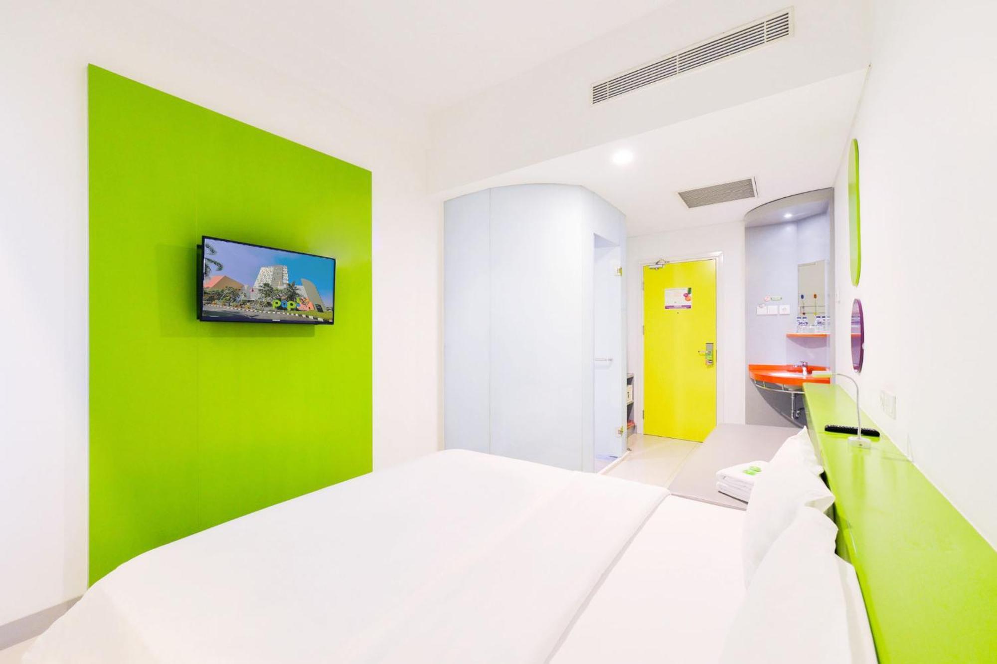 Pop! Kelapa Gading Hotel Jakarta