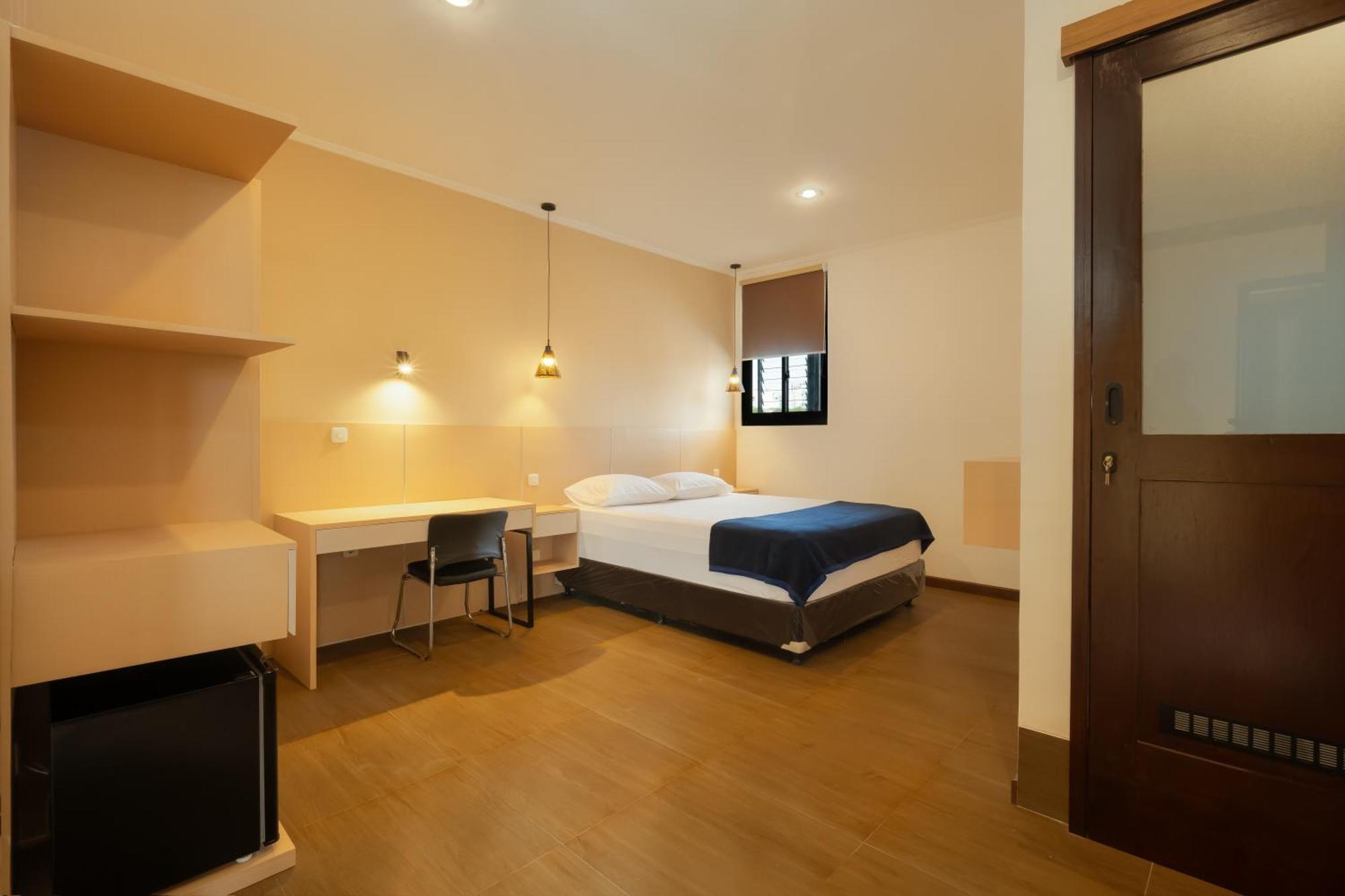 Blok M Guest house *
