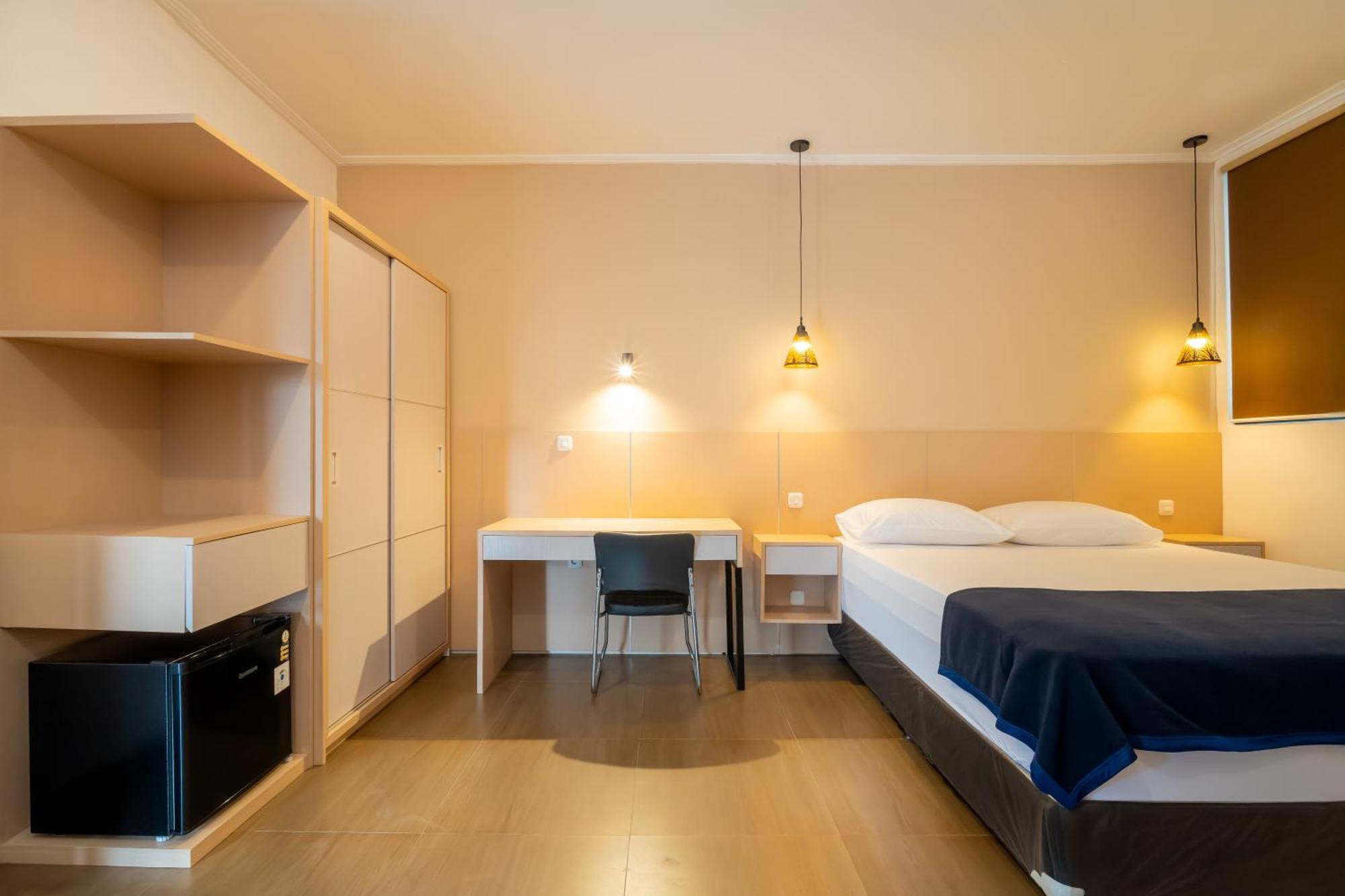 Blok M Guest house Jakarta