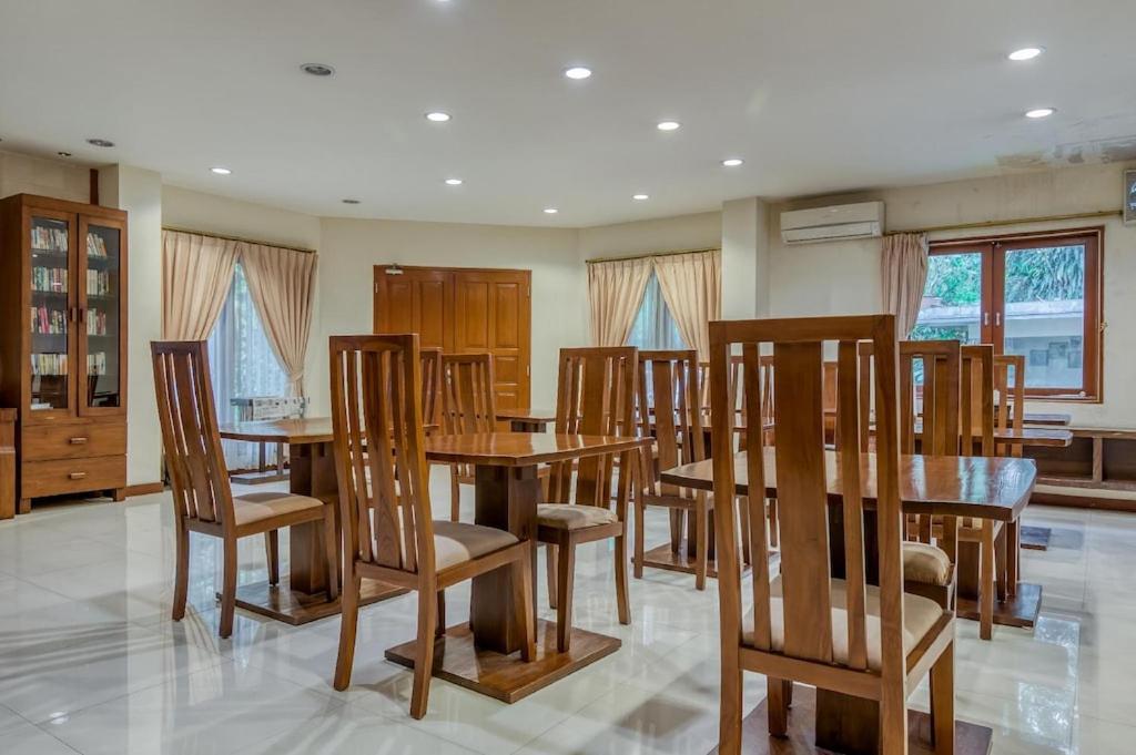 Iotel Dharmawangsa Jakarta