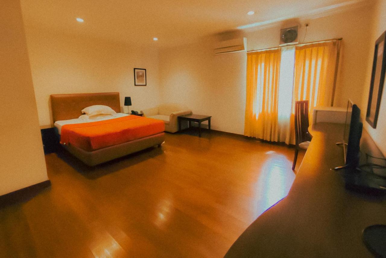 Iotel Dharmawangsa Hotel Jakarta