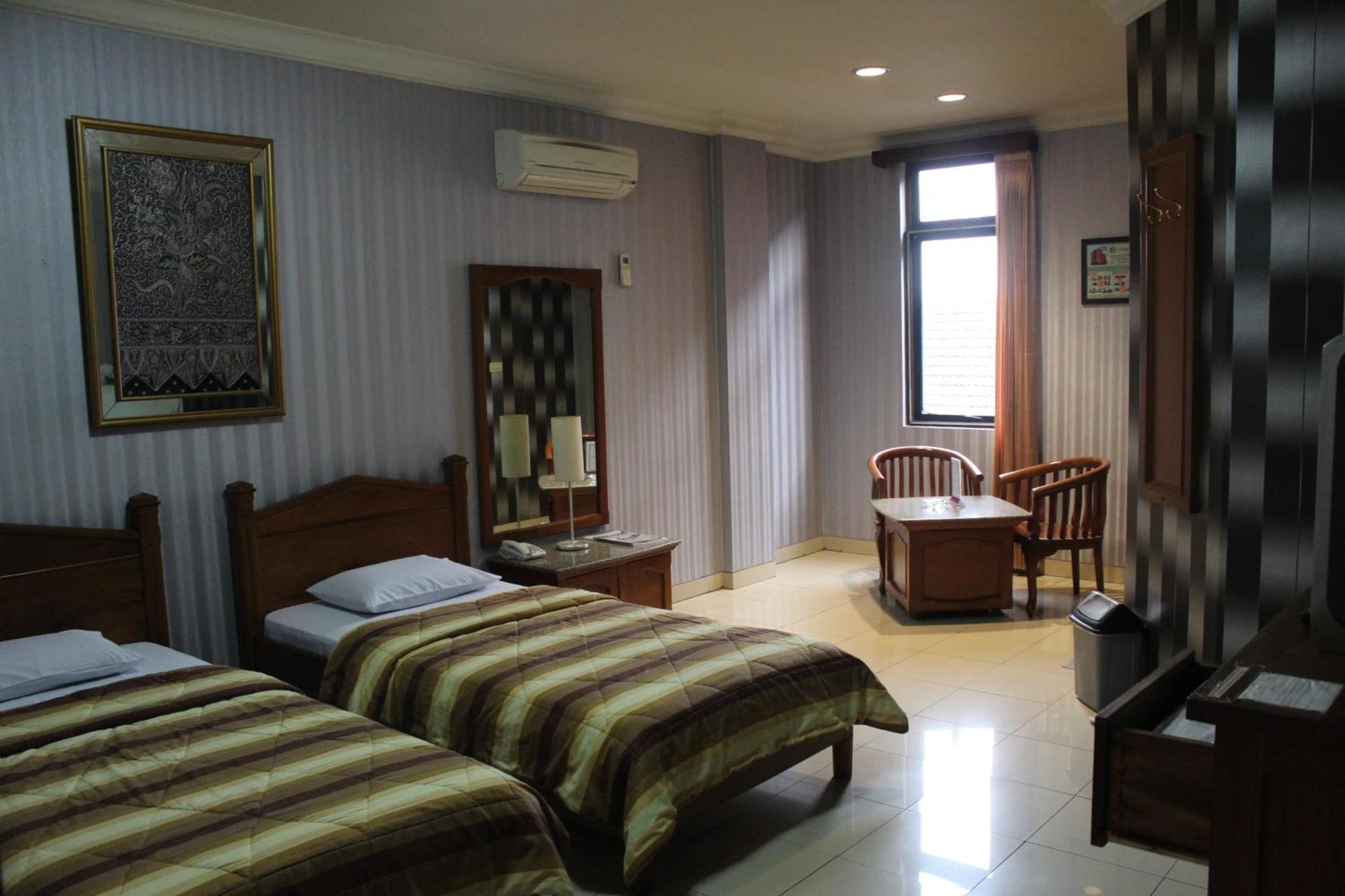 Hotel 678 Kemang Powered By Cocotel Jakarta