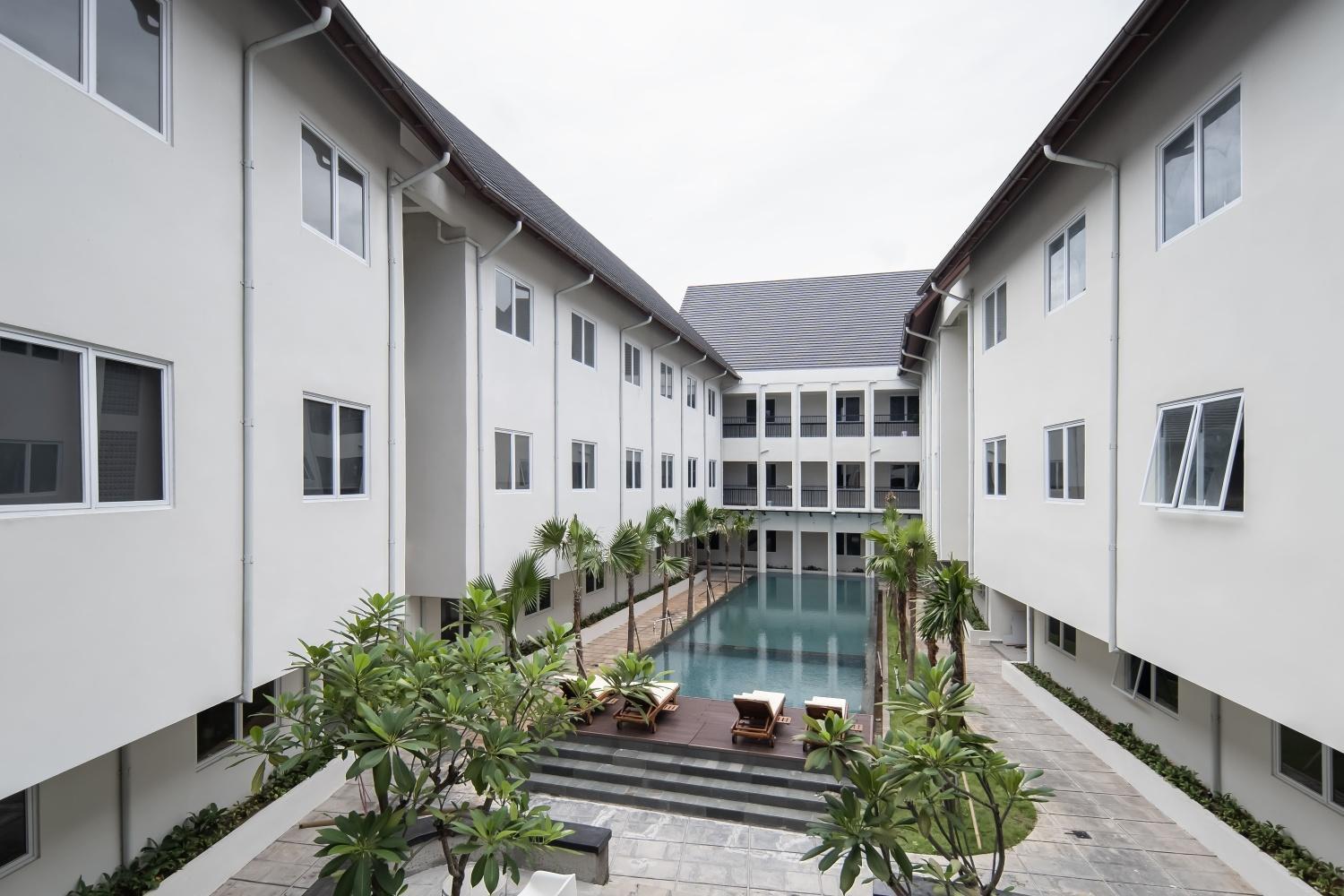 Cove Nawaprita Aparthotel 3*