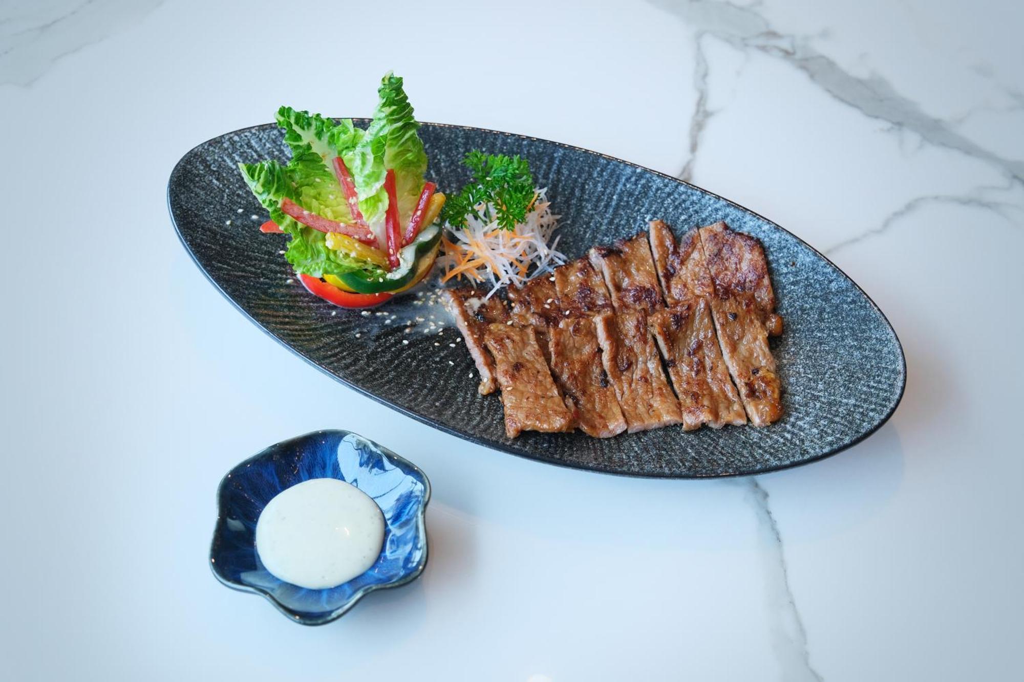 Sari Pacific Jakarta, Autograph Collection Hotel 5*
