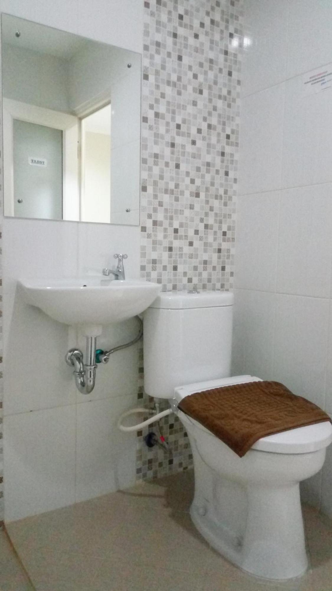 Hotel Ethan Cilincing Plaza Jakarta