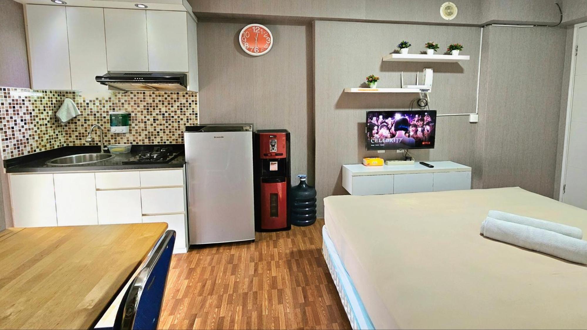 Apartment Bassuracity Near Hi-speed Train Station -min 3 Nights- Jakarta