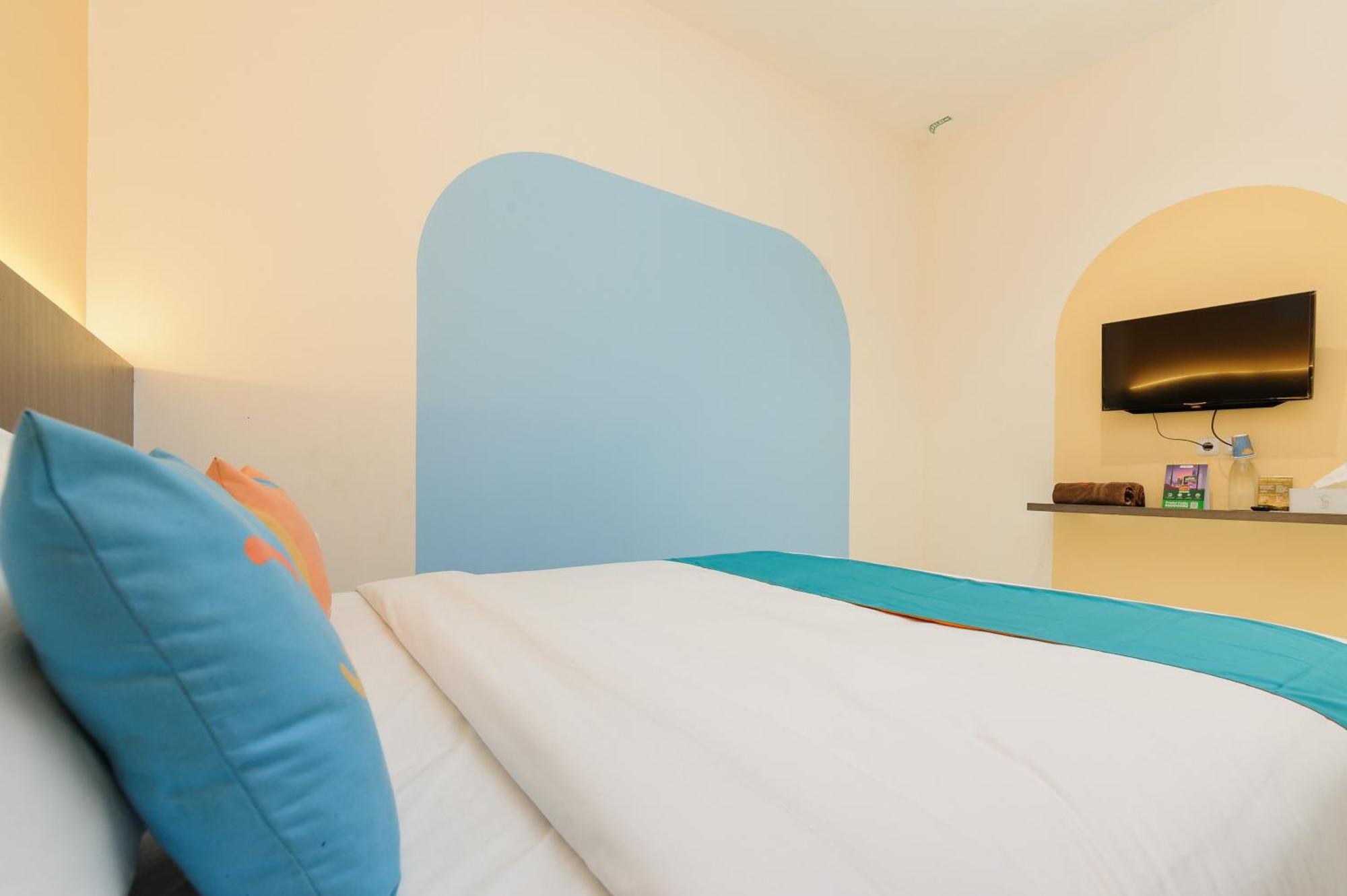 Sans Hotel Max Living Cengkareng Hotel 3*