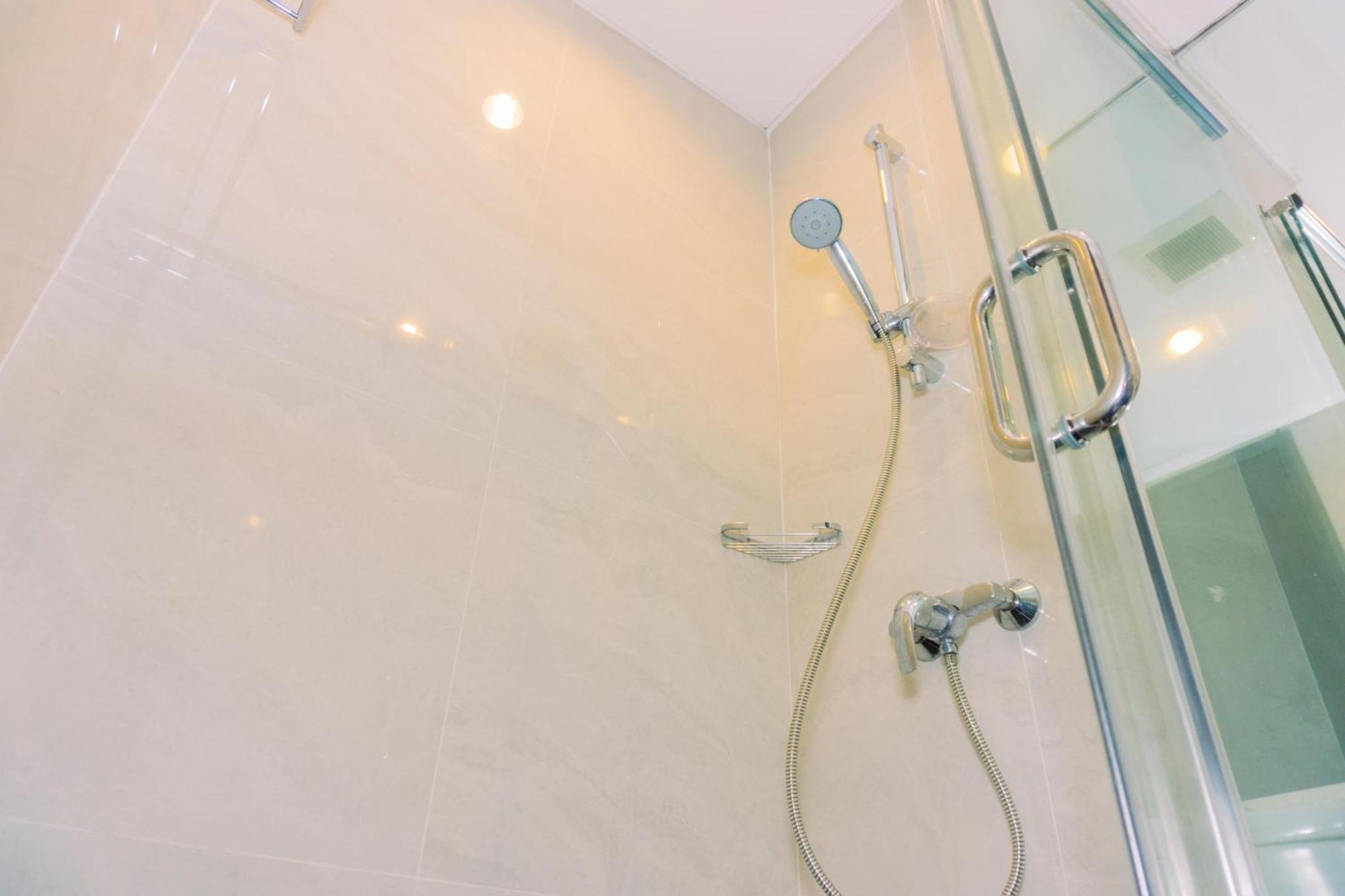 Homey And Minimalist At Gp Plaza By Travelio Jakarta