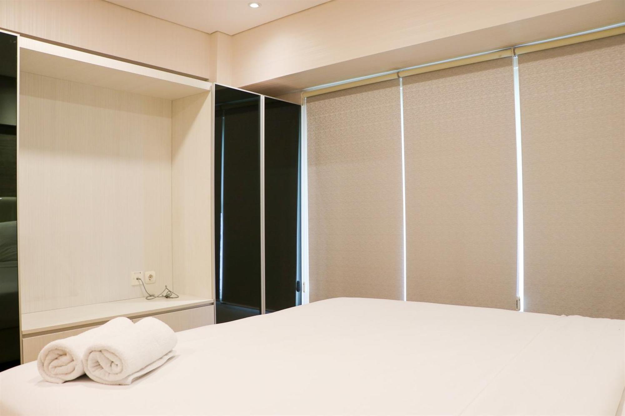 2br At Maqna By Travelio * Jakarta