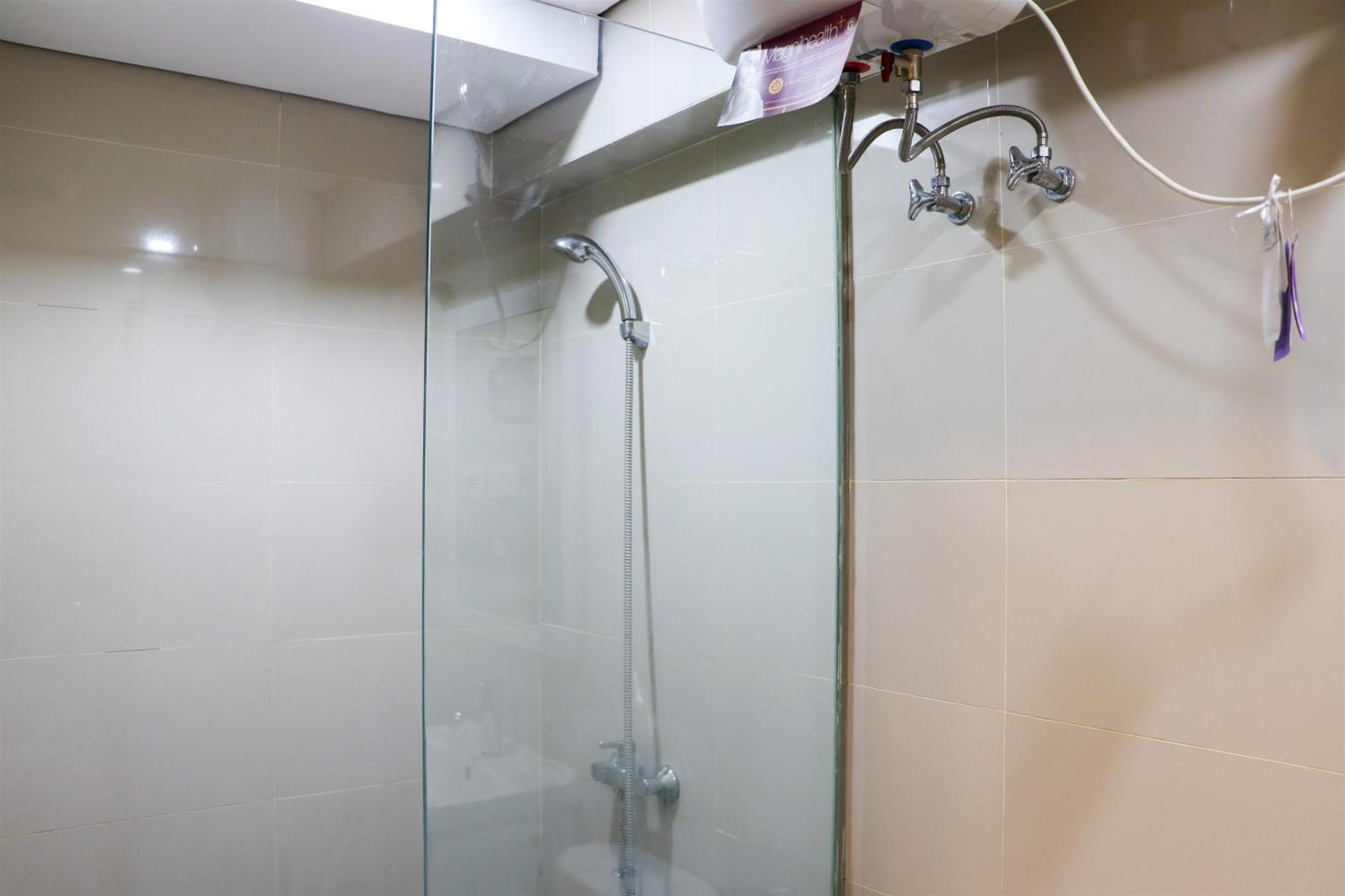 2br At Maqna By Travelio Jakarta