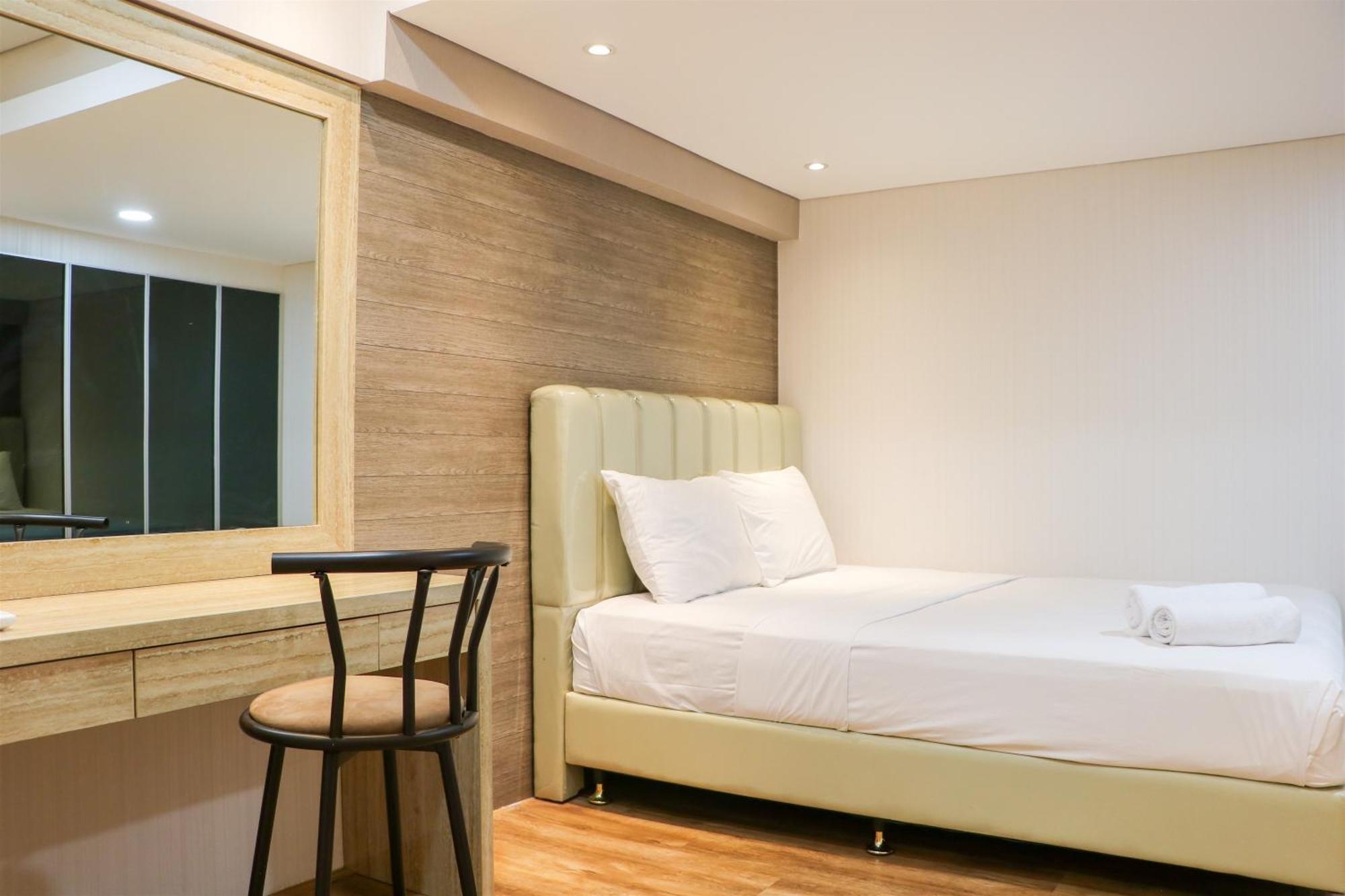 2br At Maqna By Travelio * Jakarta