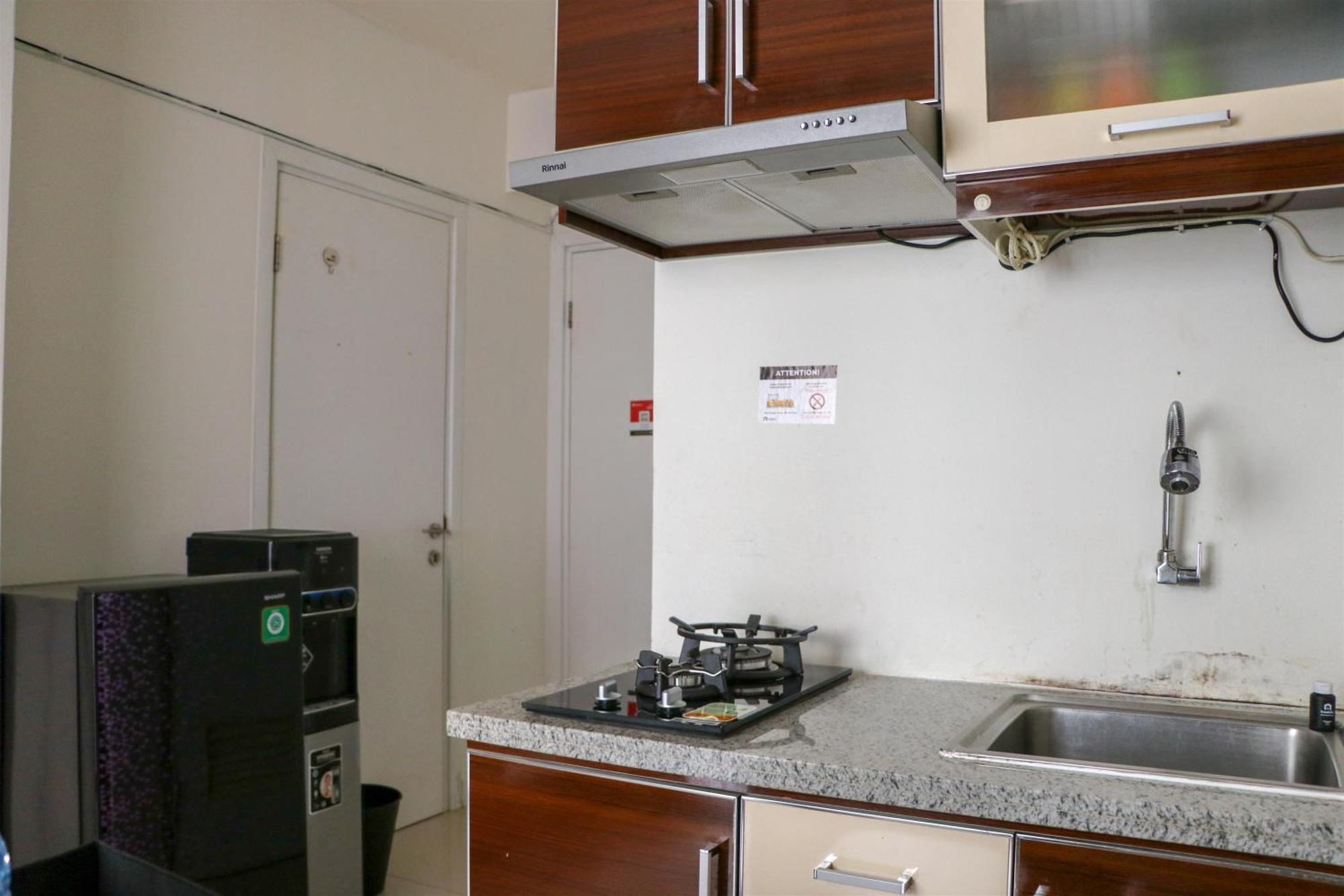 Apartment Well Design 2br At Pramuka By Travelio