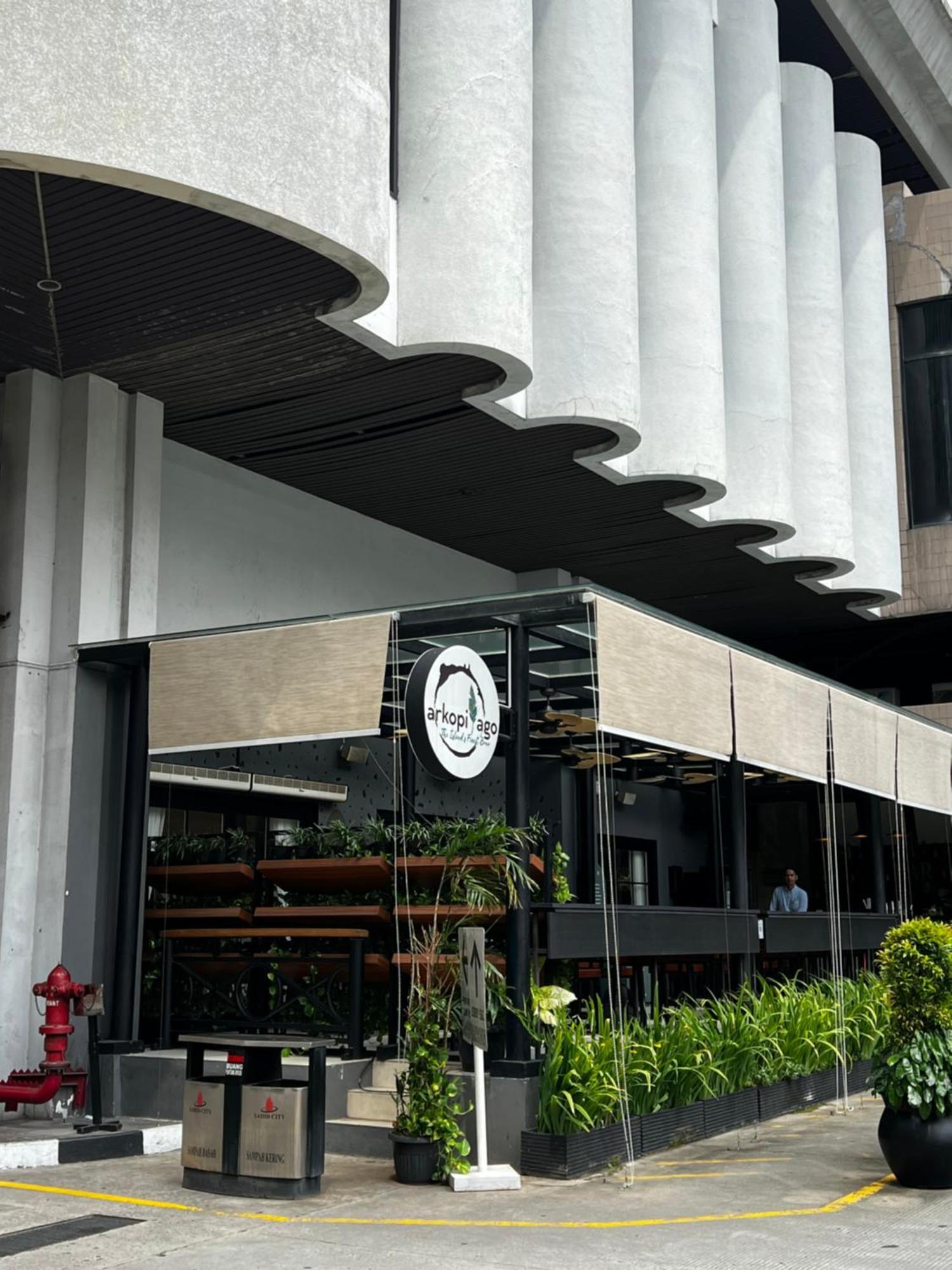 Istana Sahid Sudirman - With Private Room, Bathroom & Tv Jakarta