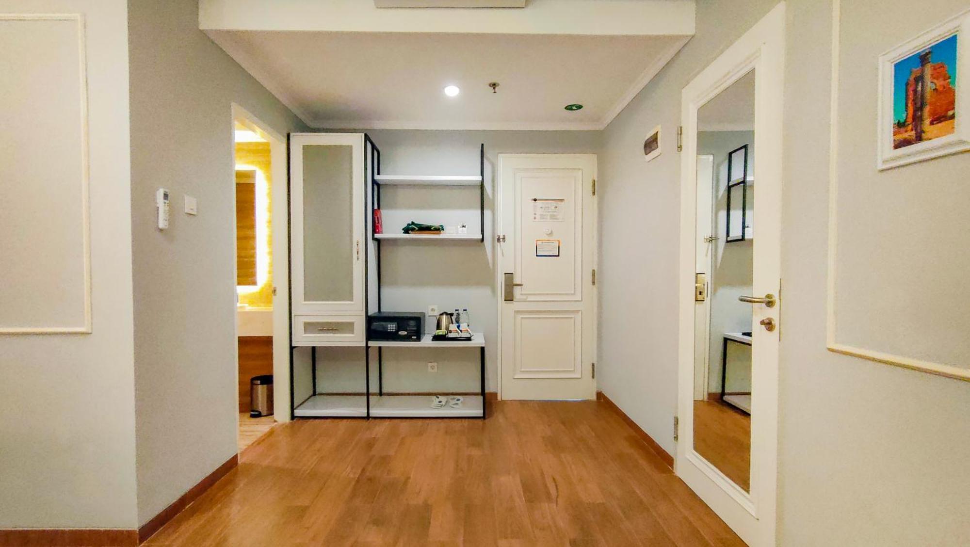 Hotel Dafam Enkadeli Thamrin Syariah