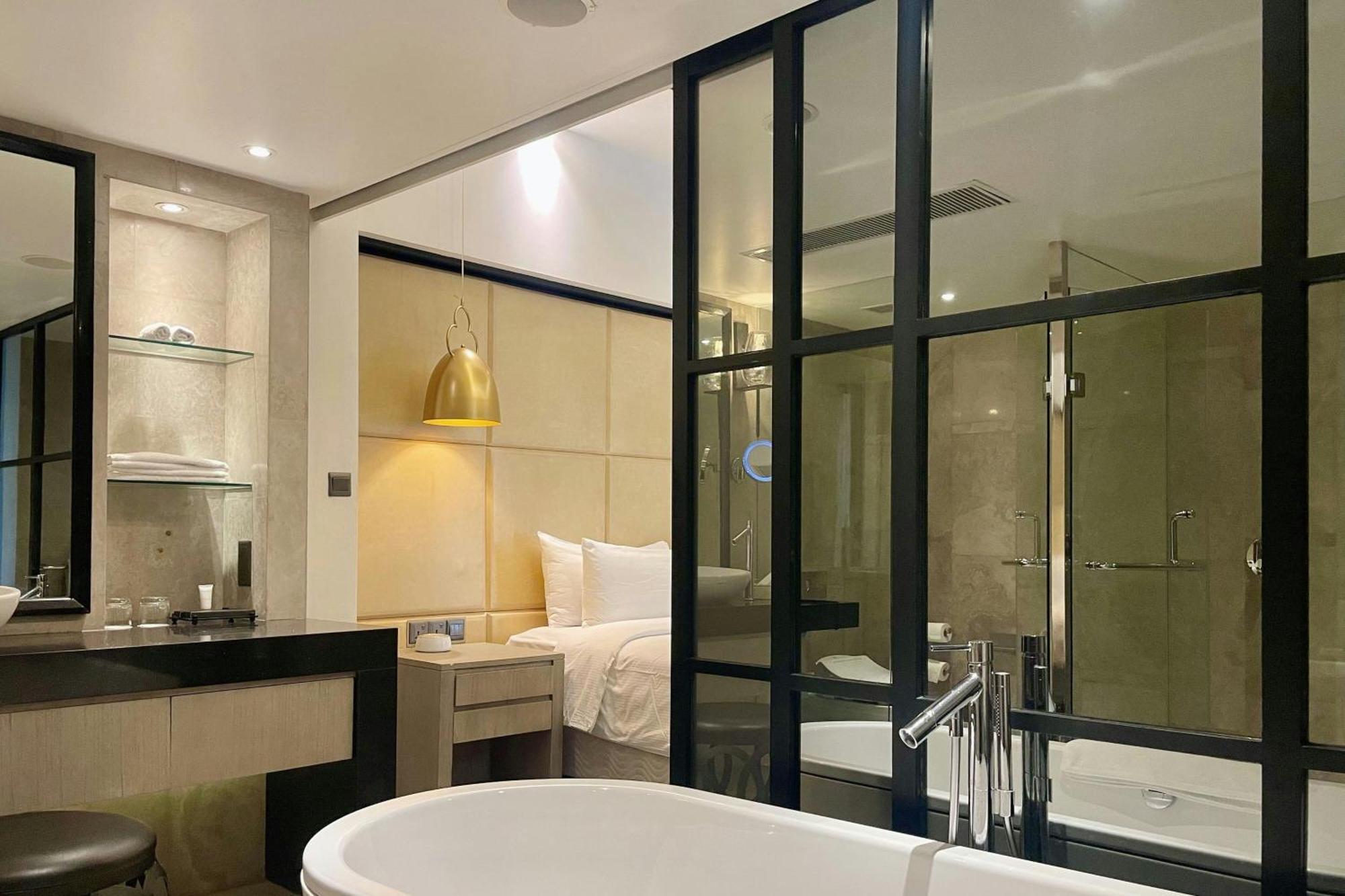 Hotel Sari Pacific Jakarta, Autograph Collection 5*