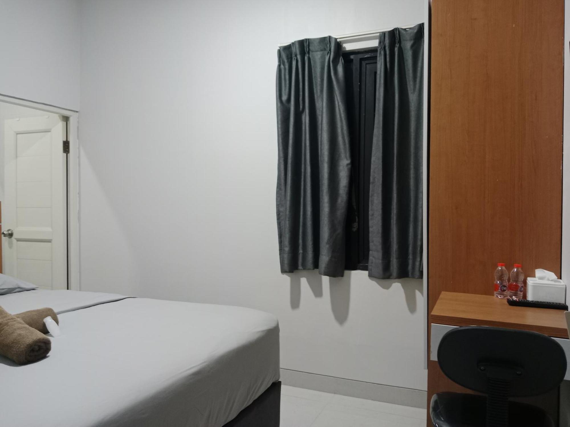Hotel Denz Premiere Salemba 3*