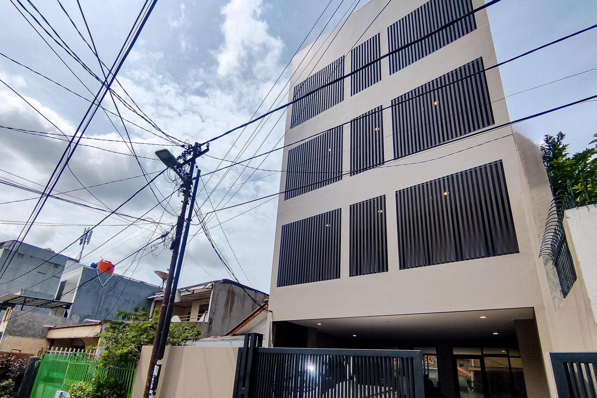 Hotel Urbanview Syariah Senen
