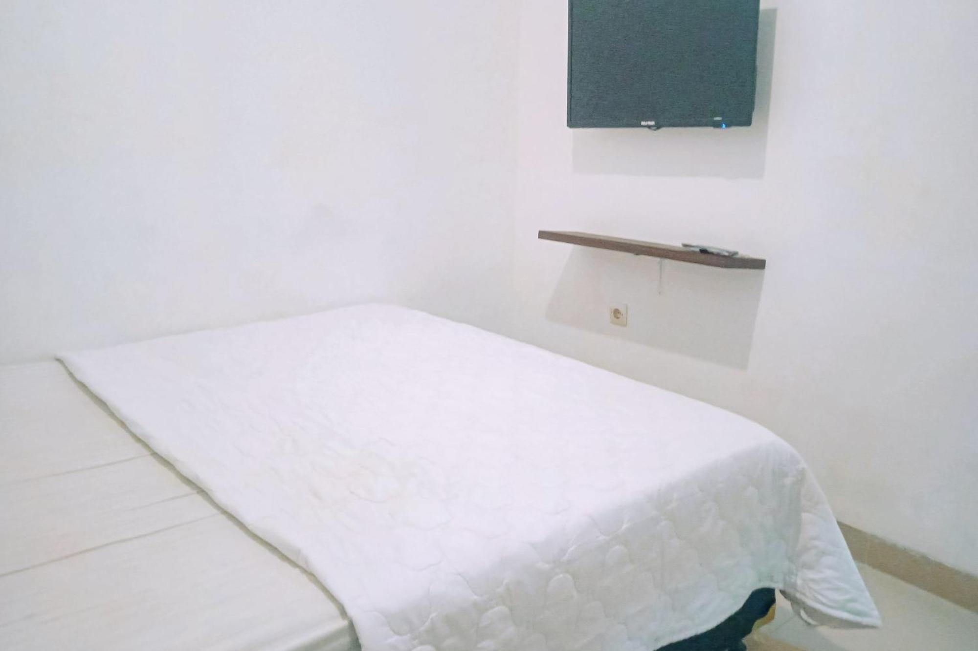 Jj House Mitra Reddoorz Jakarta