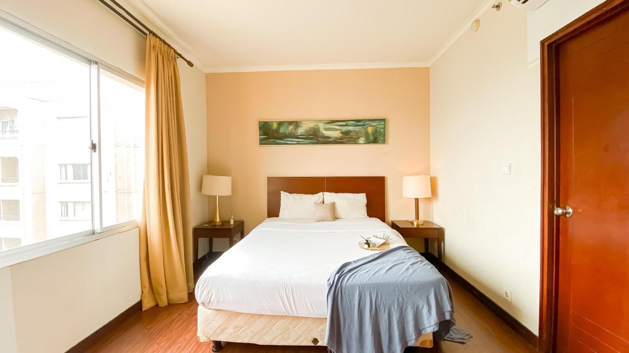 1br Queen Bed At Marina Ancol Near Dufan By Travelio Jakarta