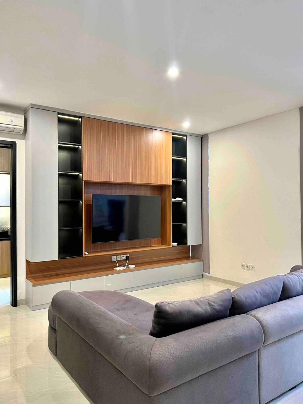Say - Cozy 3br In South
