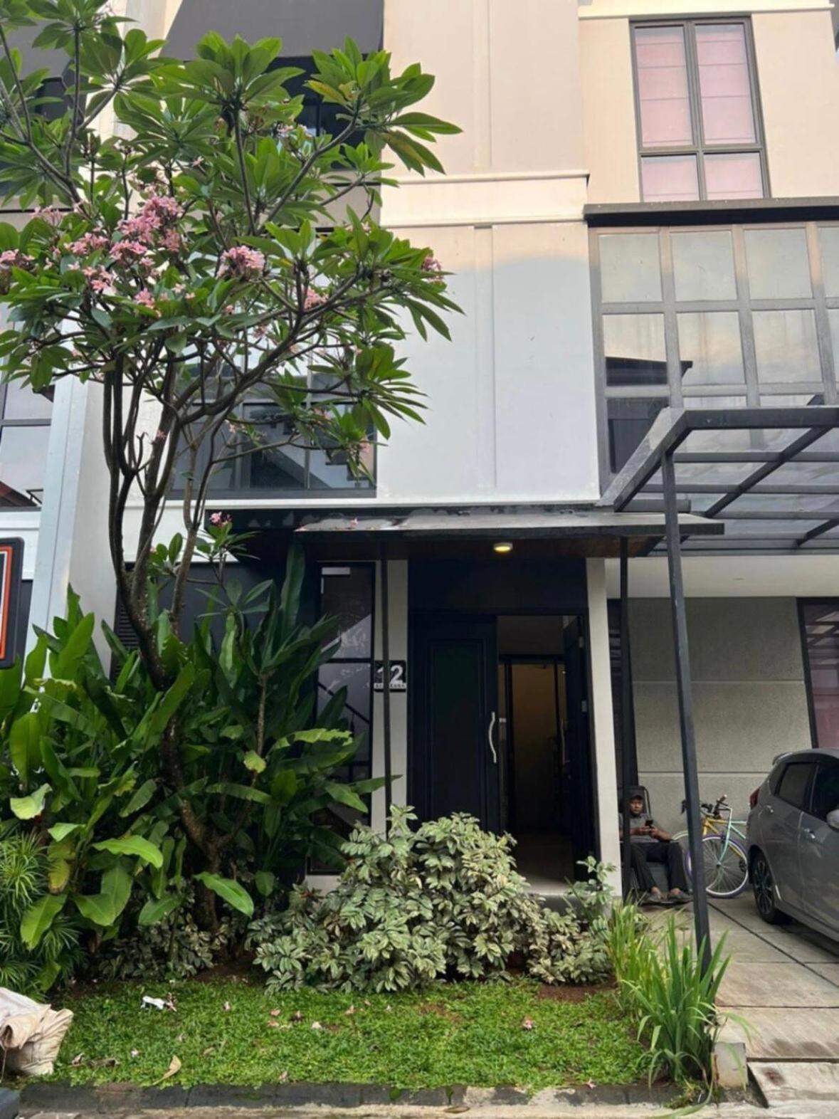 Holiday home Say - Cozy 3br In South Jakarta